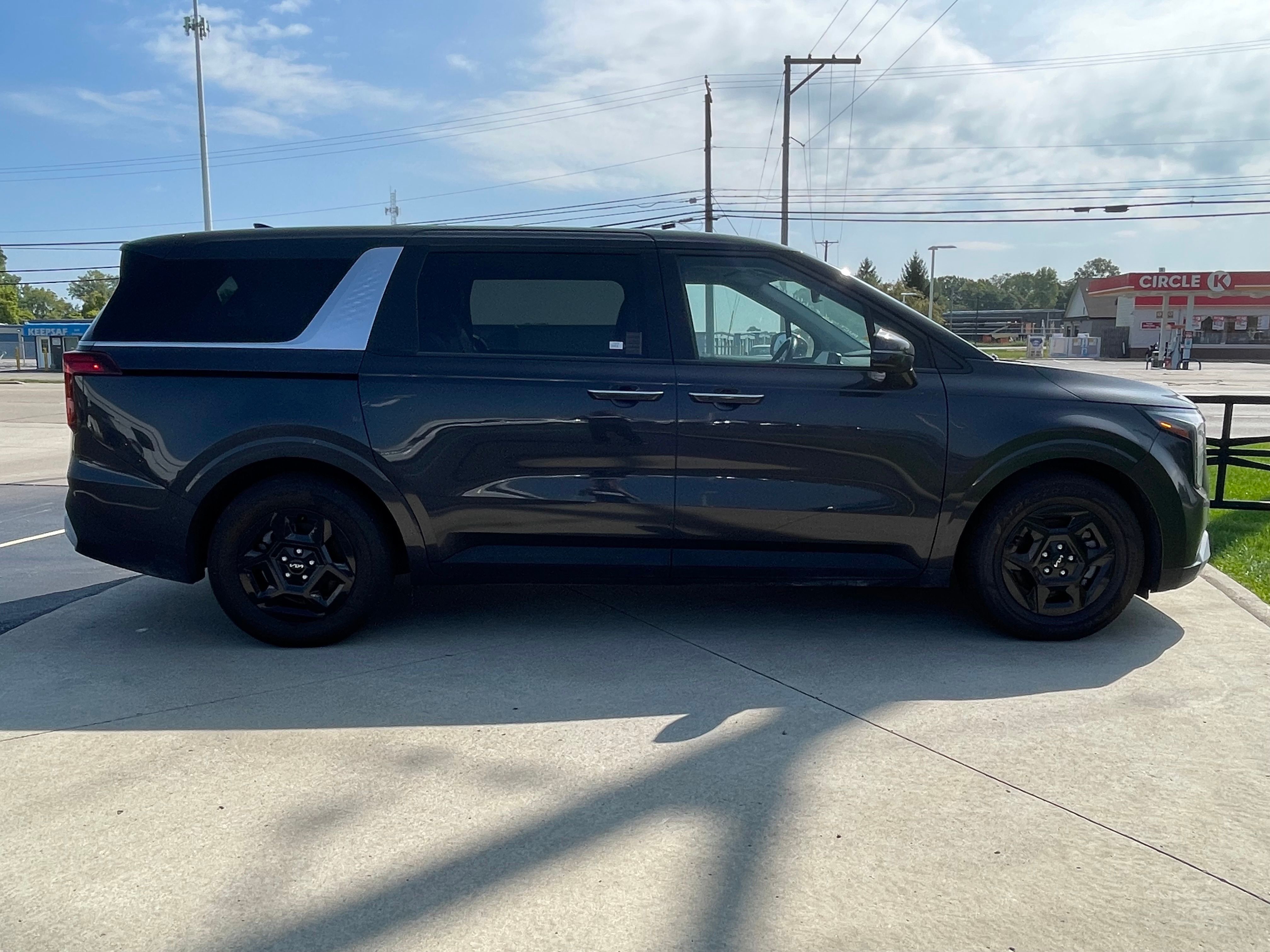Used 2025 Panthera Metal Kia LXS image 8