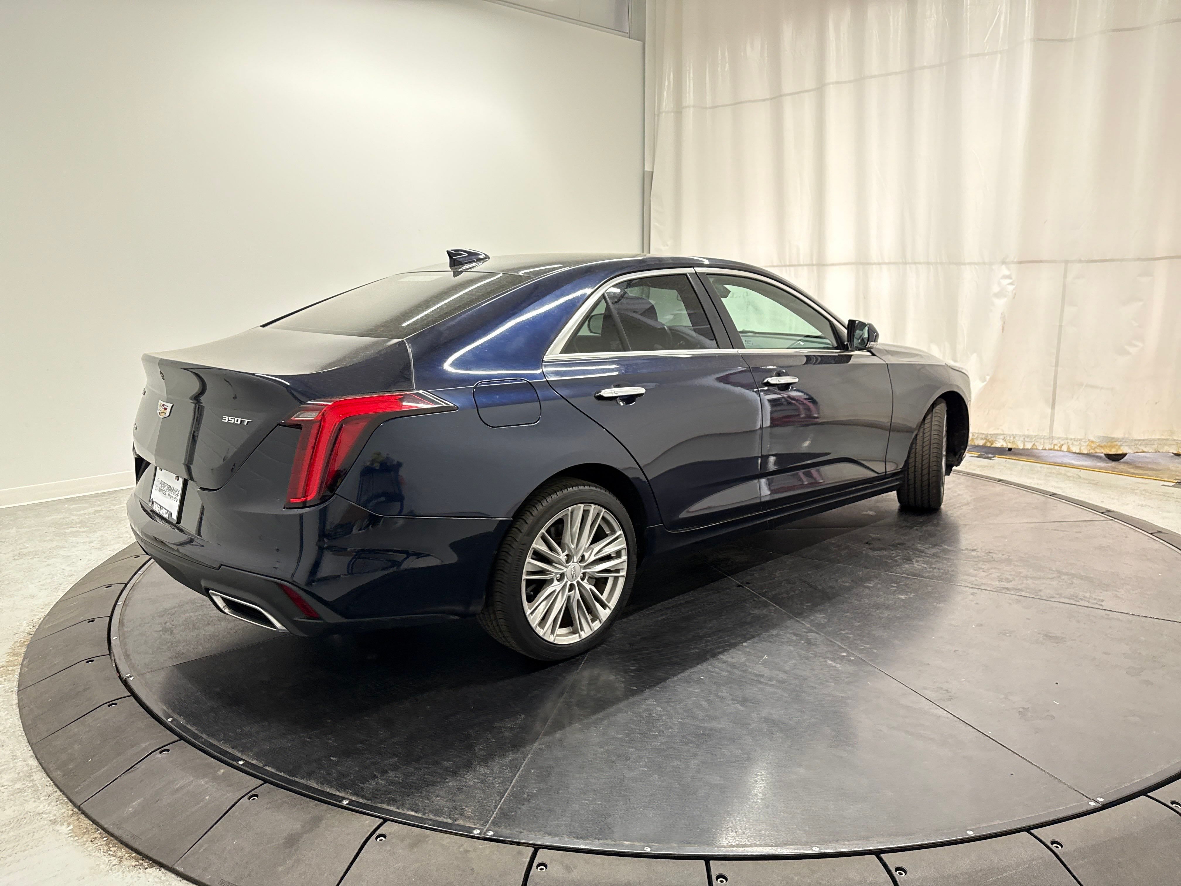 2021 Cadillac CT4 Premium Luxury photo