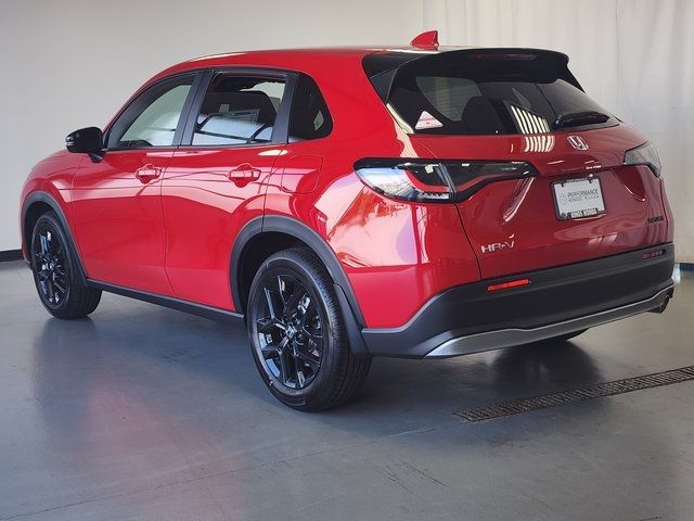 2025 Honda HR-V Sport photo