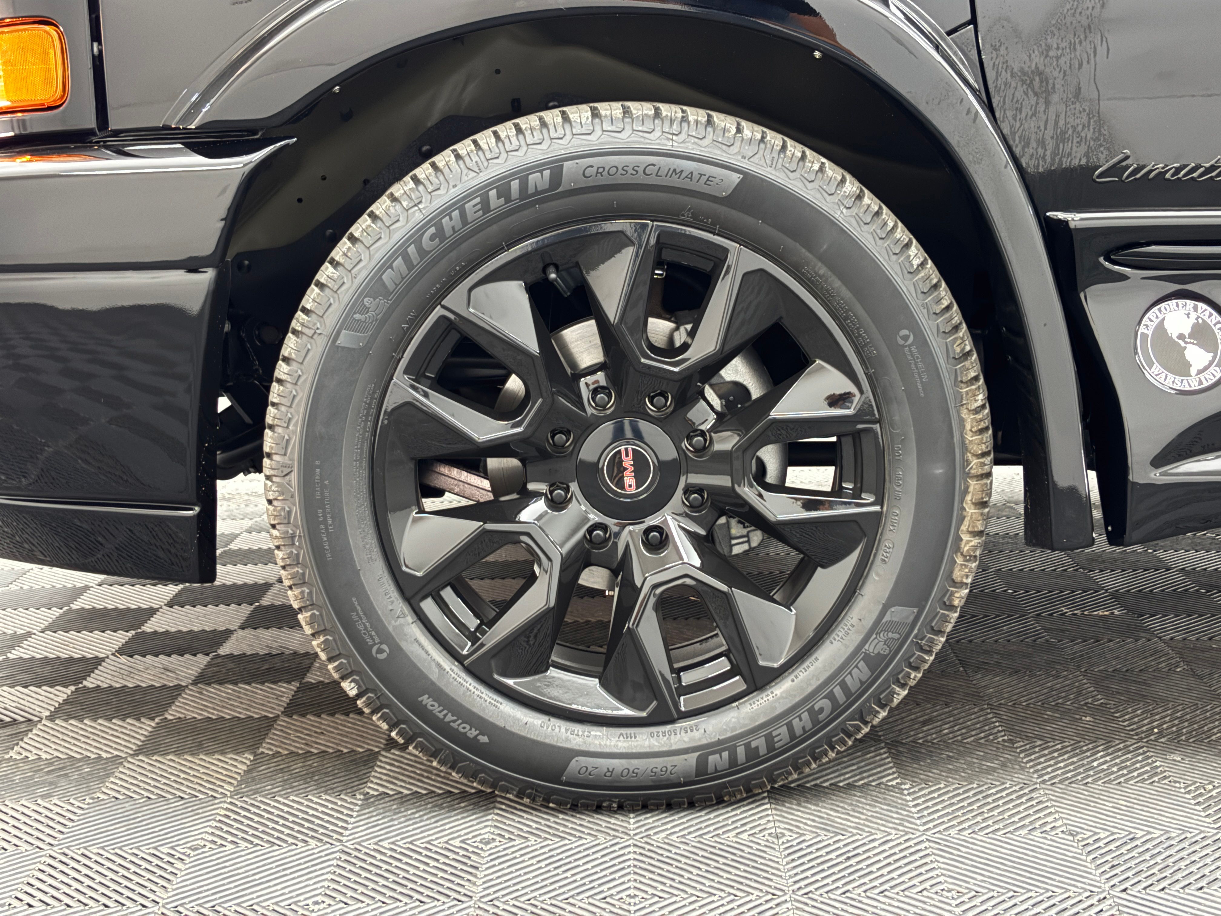 New 2026 Onyx Black GMC Explorer Limited SE image 61