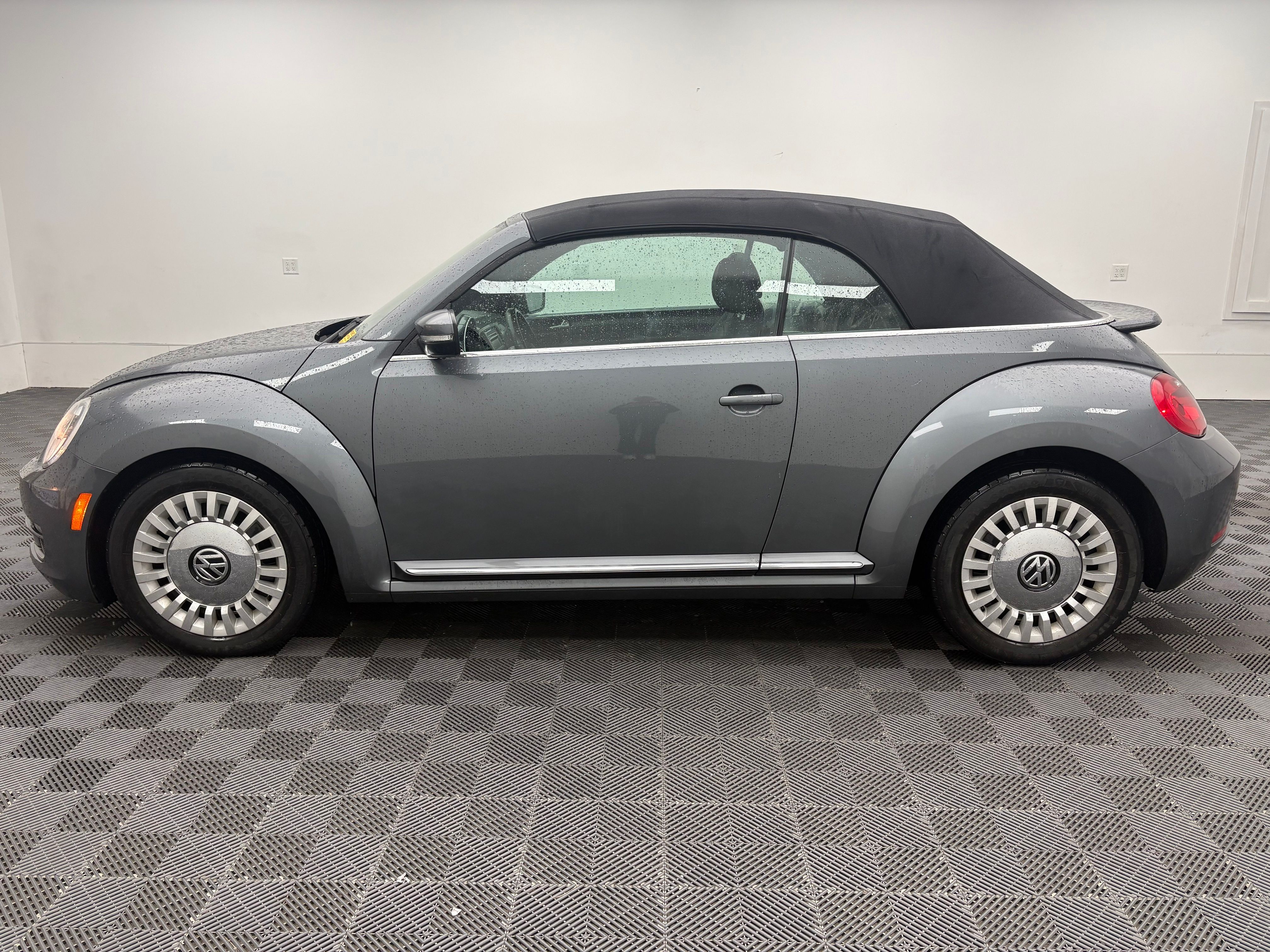Used 2014 Gray Volkswagen 1.8T image 6