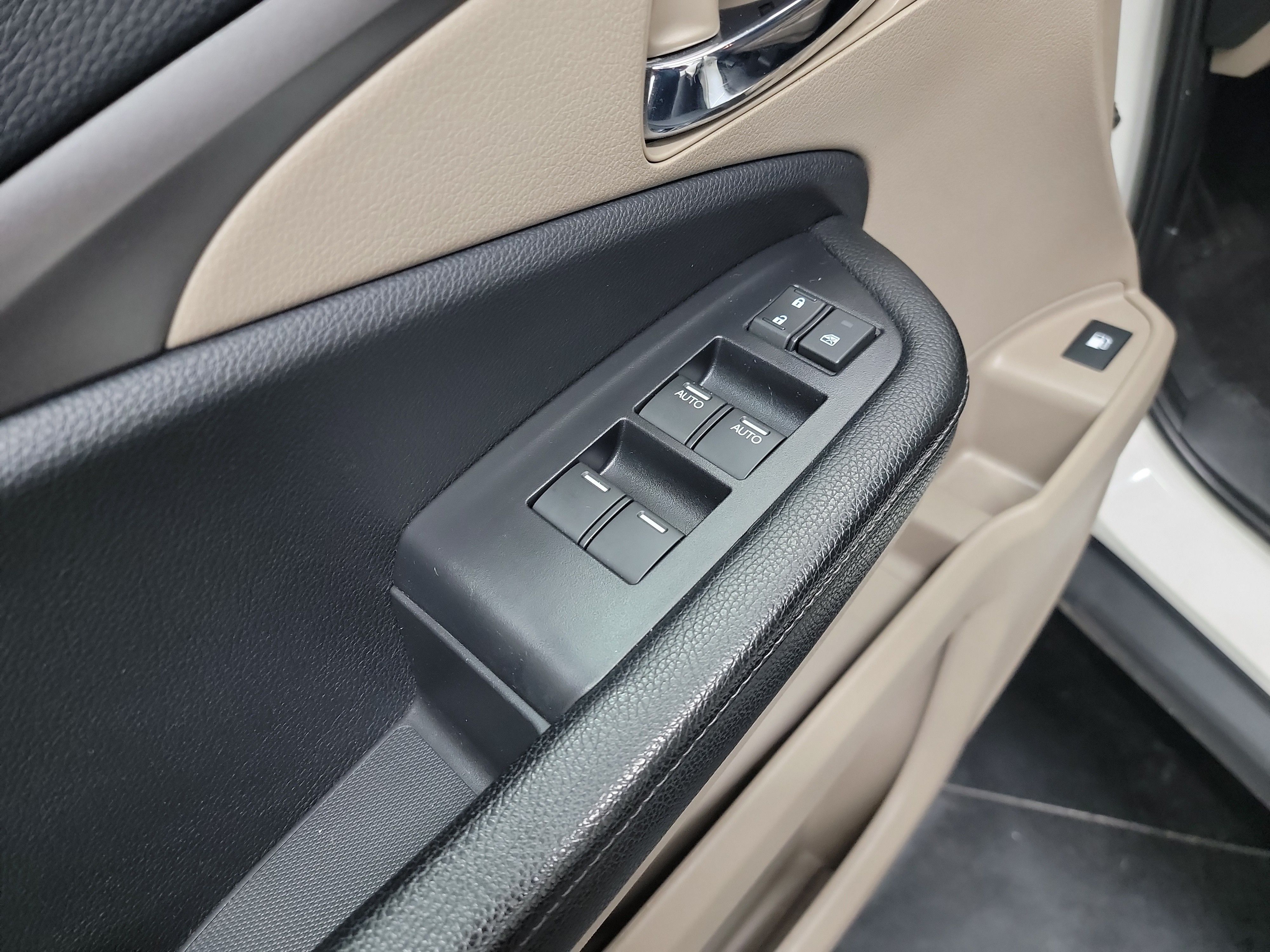 2019 Honda Ridgeline RTL-T photo