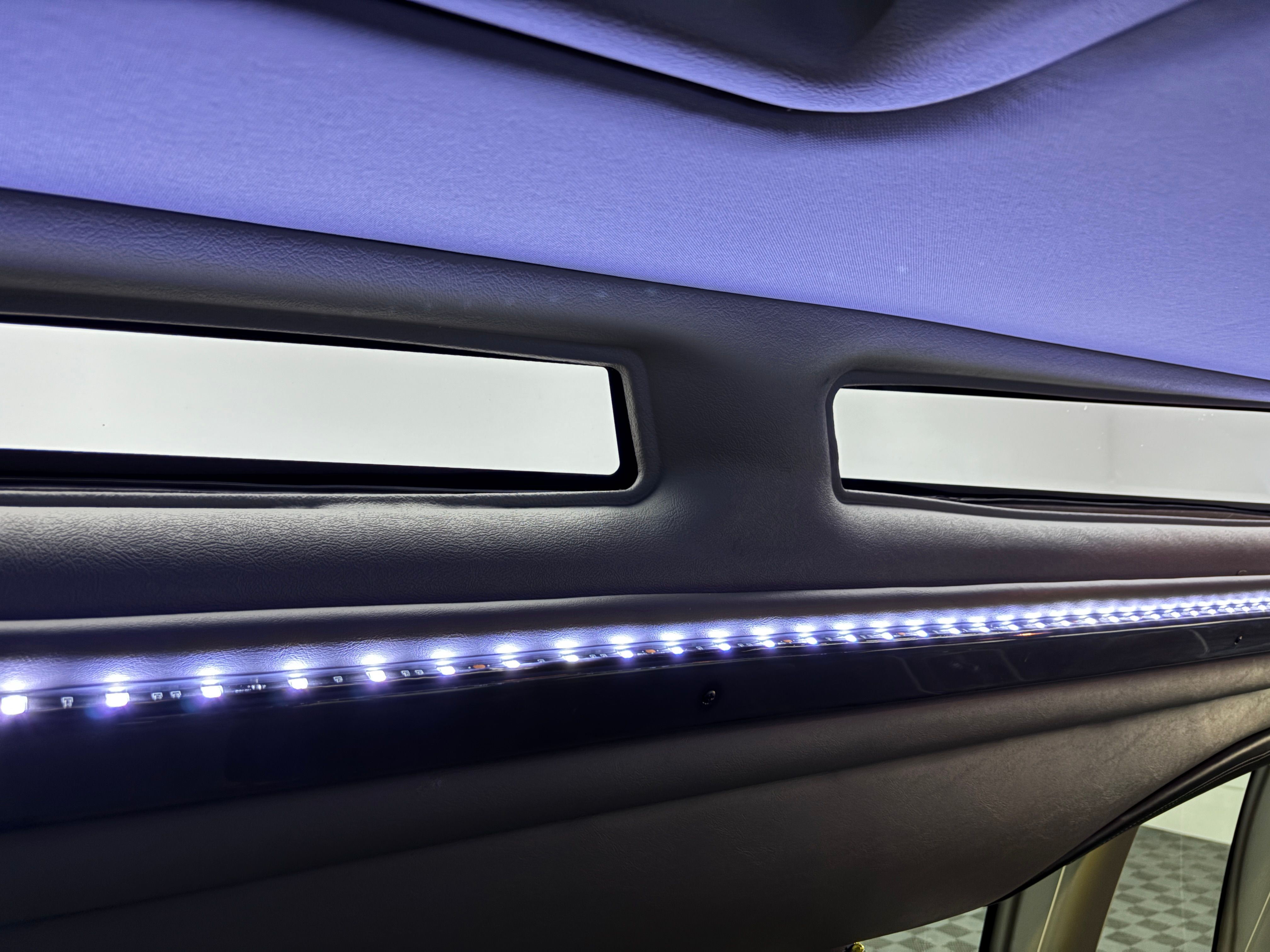 Used 2017 Silver Ice Metallic Chevrolet Explorer Limited SE image 47