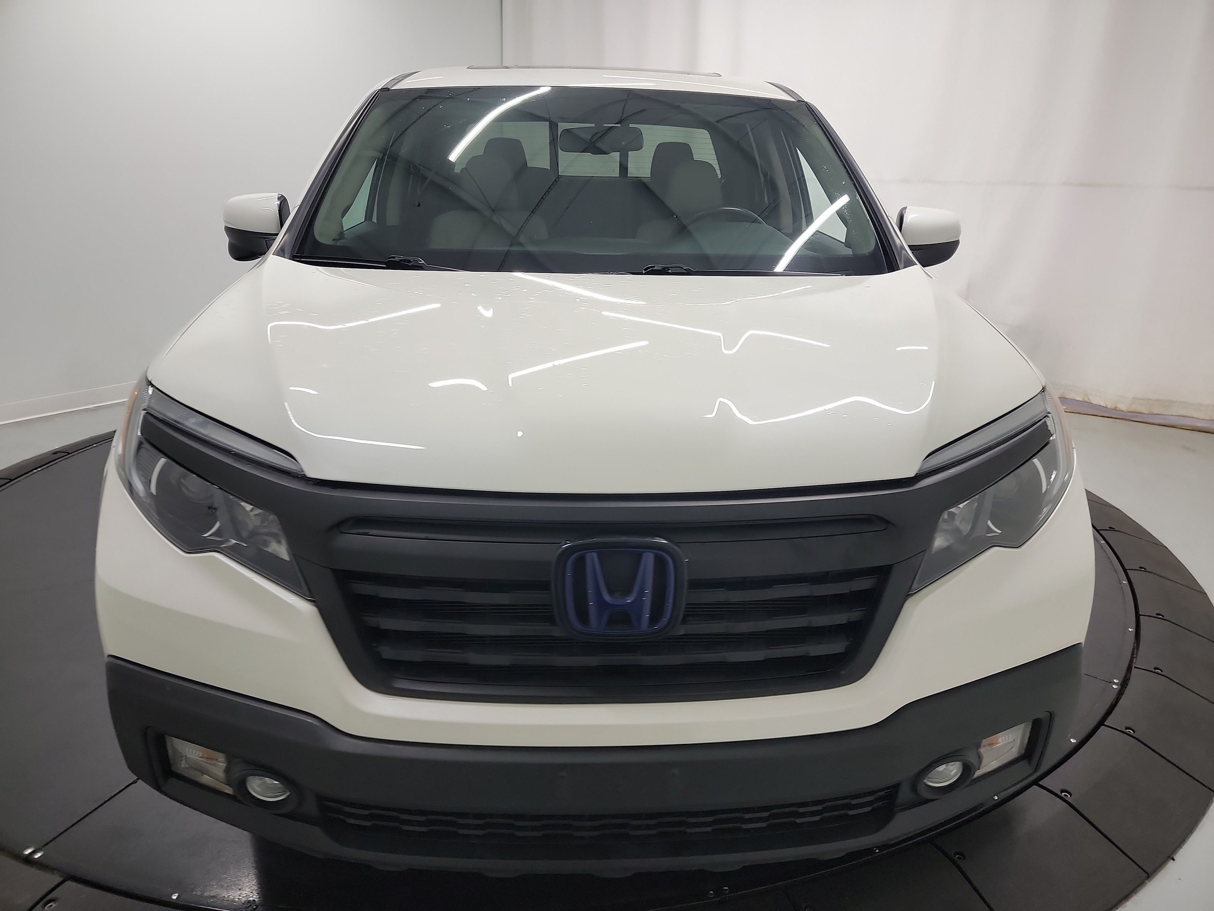 2019 Honda Ridgeline RTL-T photo