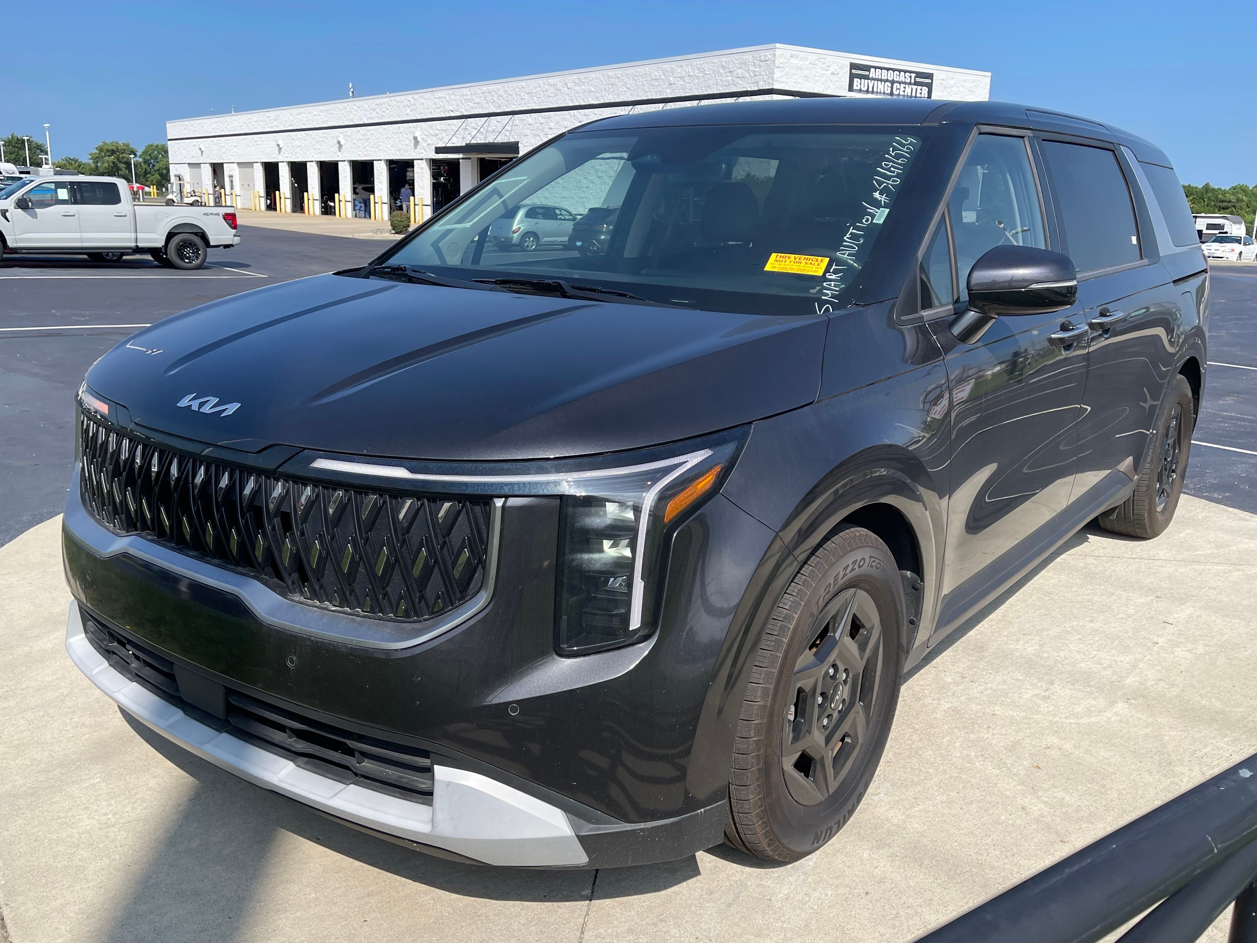 Used 2025 Panthera Metal Kia LXS image 3