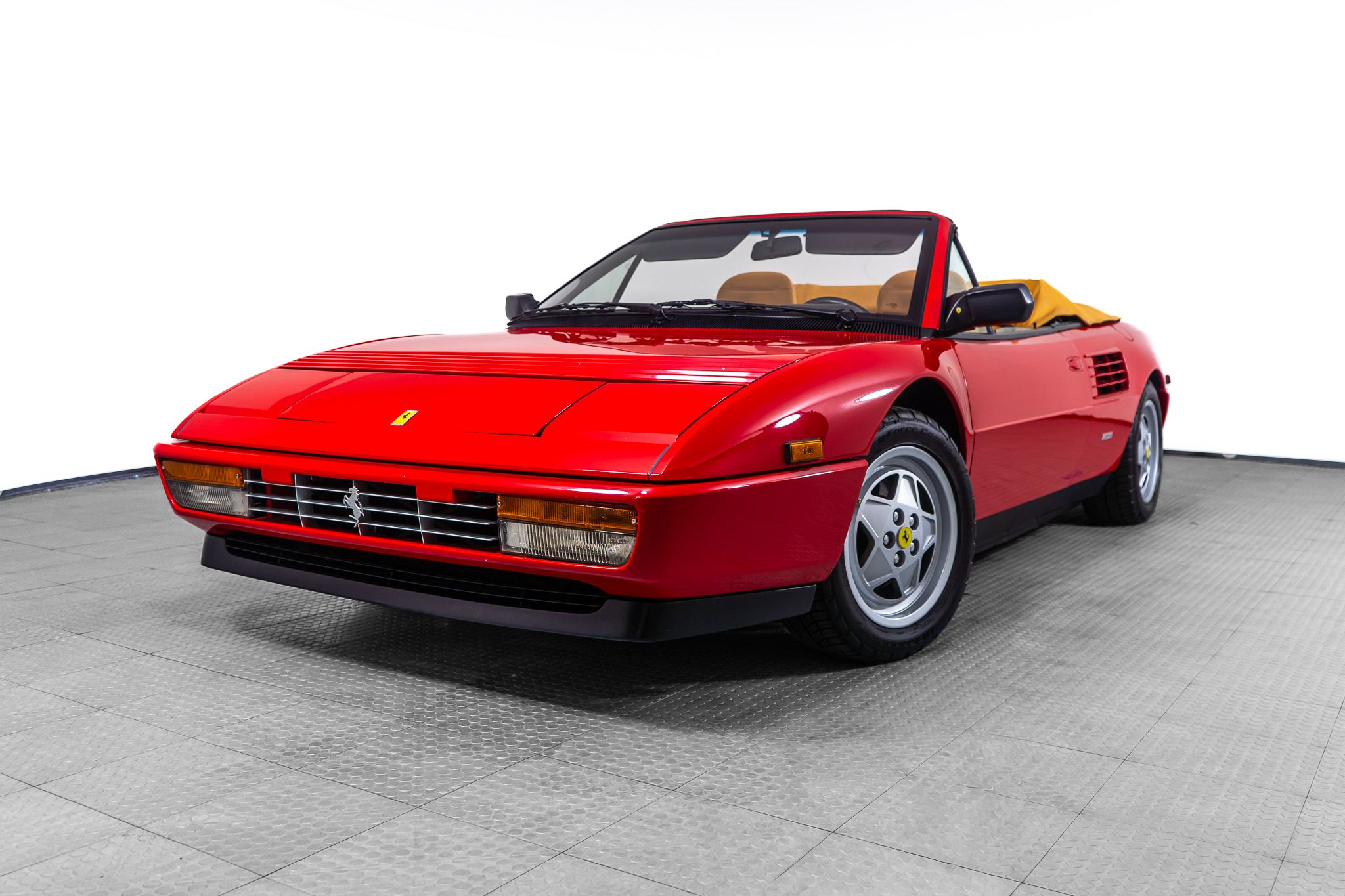 1992 Ferrari Mondial's photo
