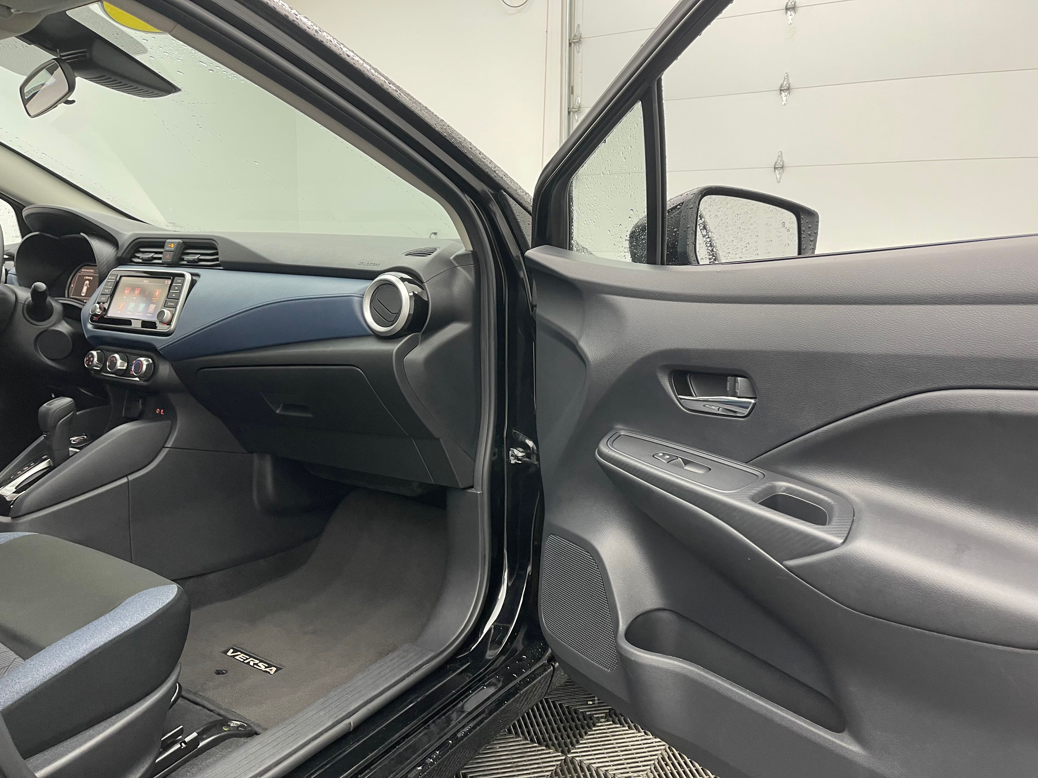 Used 2025 Super Black Metallic Nissan 1.6 SV image 26