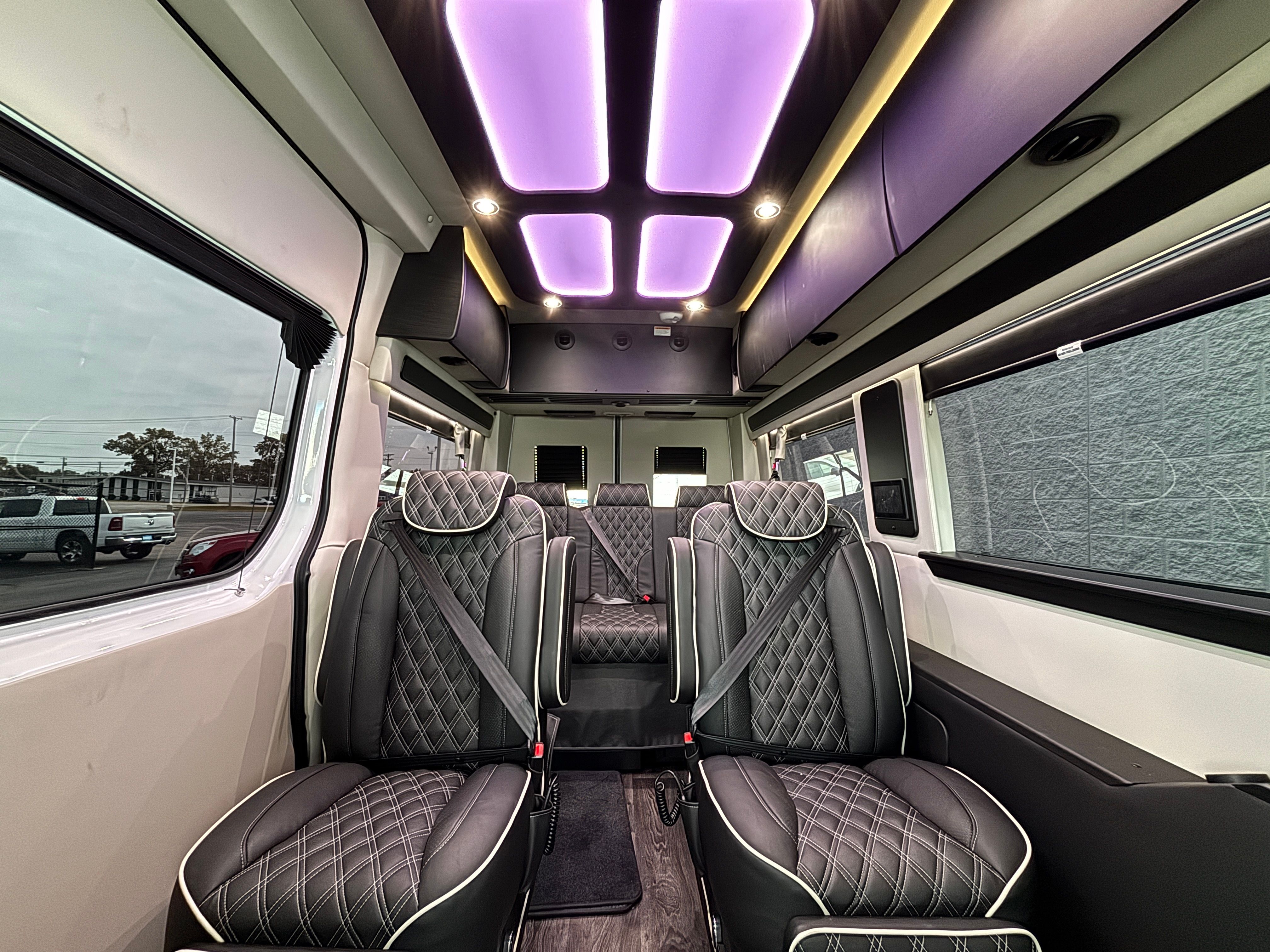 New 2027 White Mercedes-Benz Discovery Touring image 2