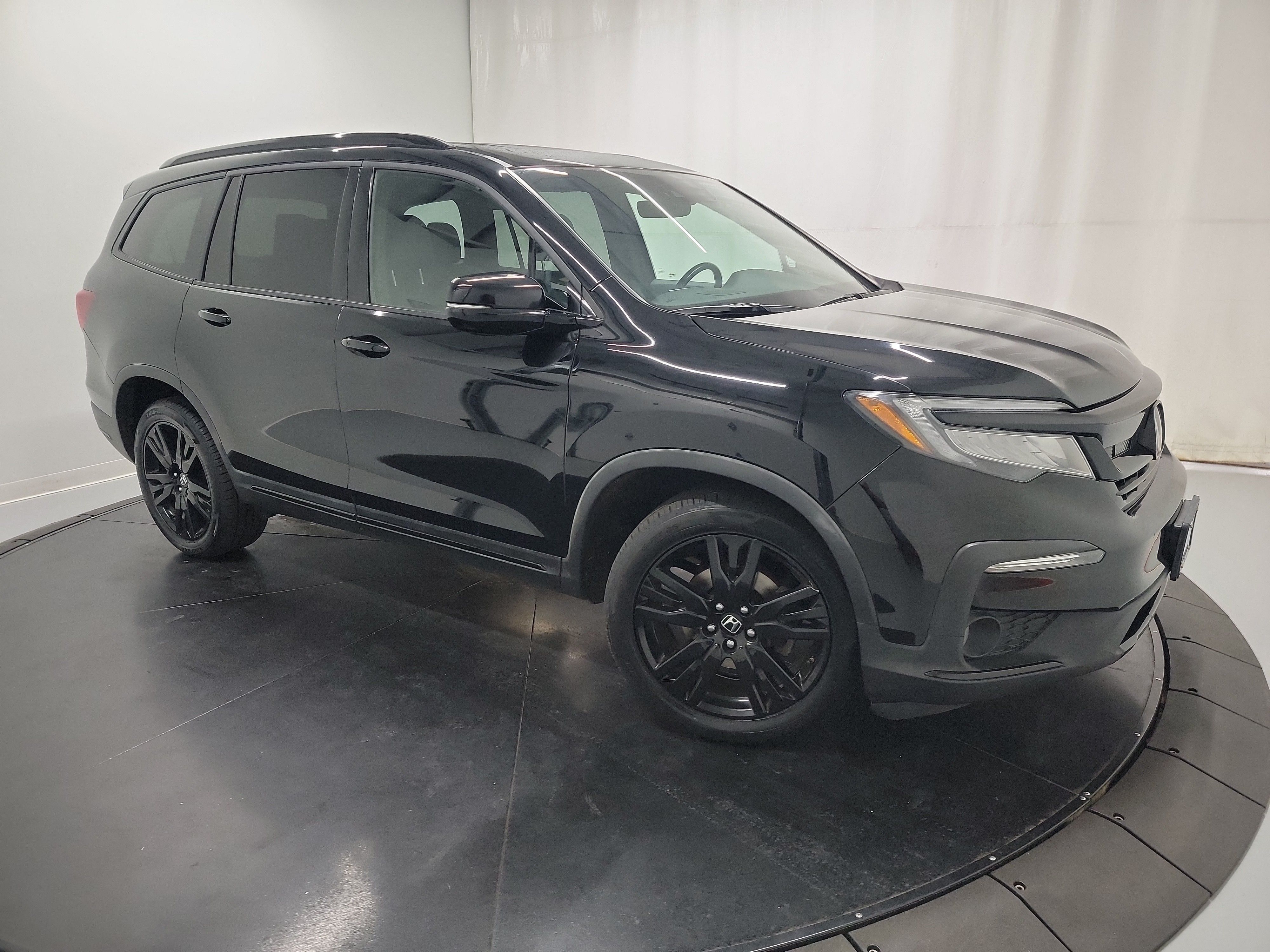 2020 Honda Pilot Black Edition photo