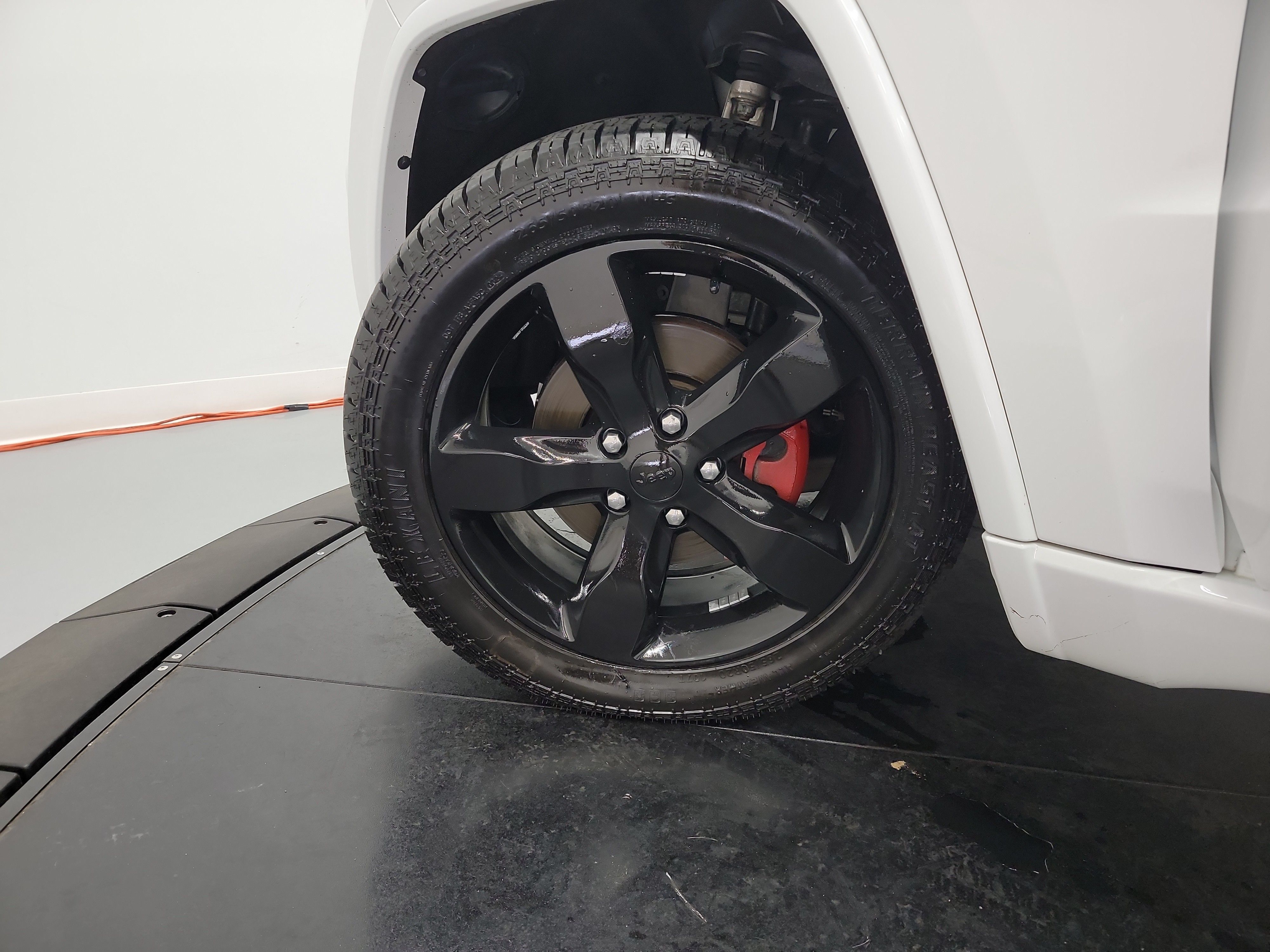 2020 Jeep Grand Cherokee Altitude photo