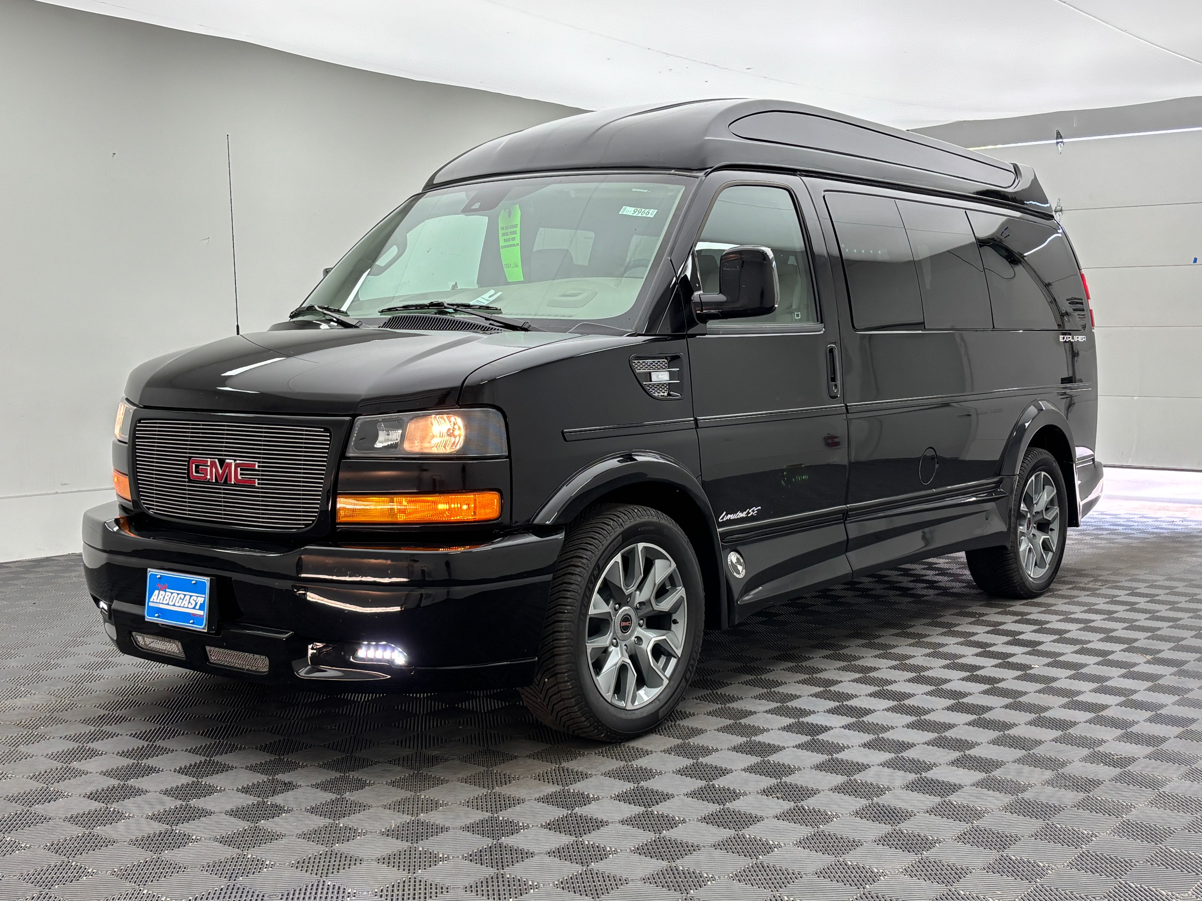 New 2026 Onyx Black GMC Explorer Limited SE image 16