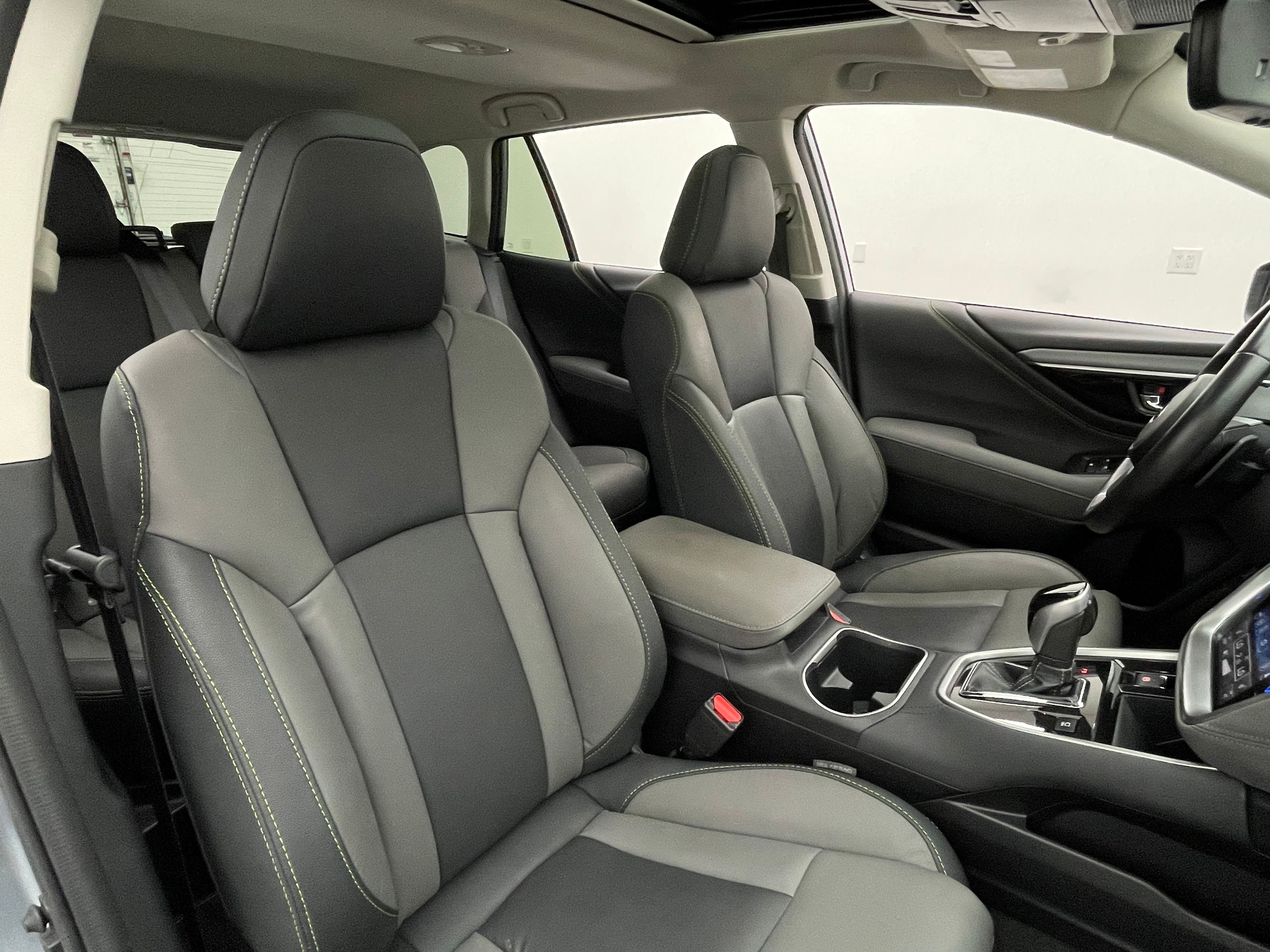 Used 2023 Ice Silver Metallic Subaru Onyx Edition XT image 37