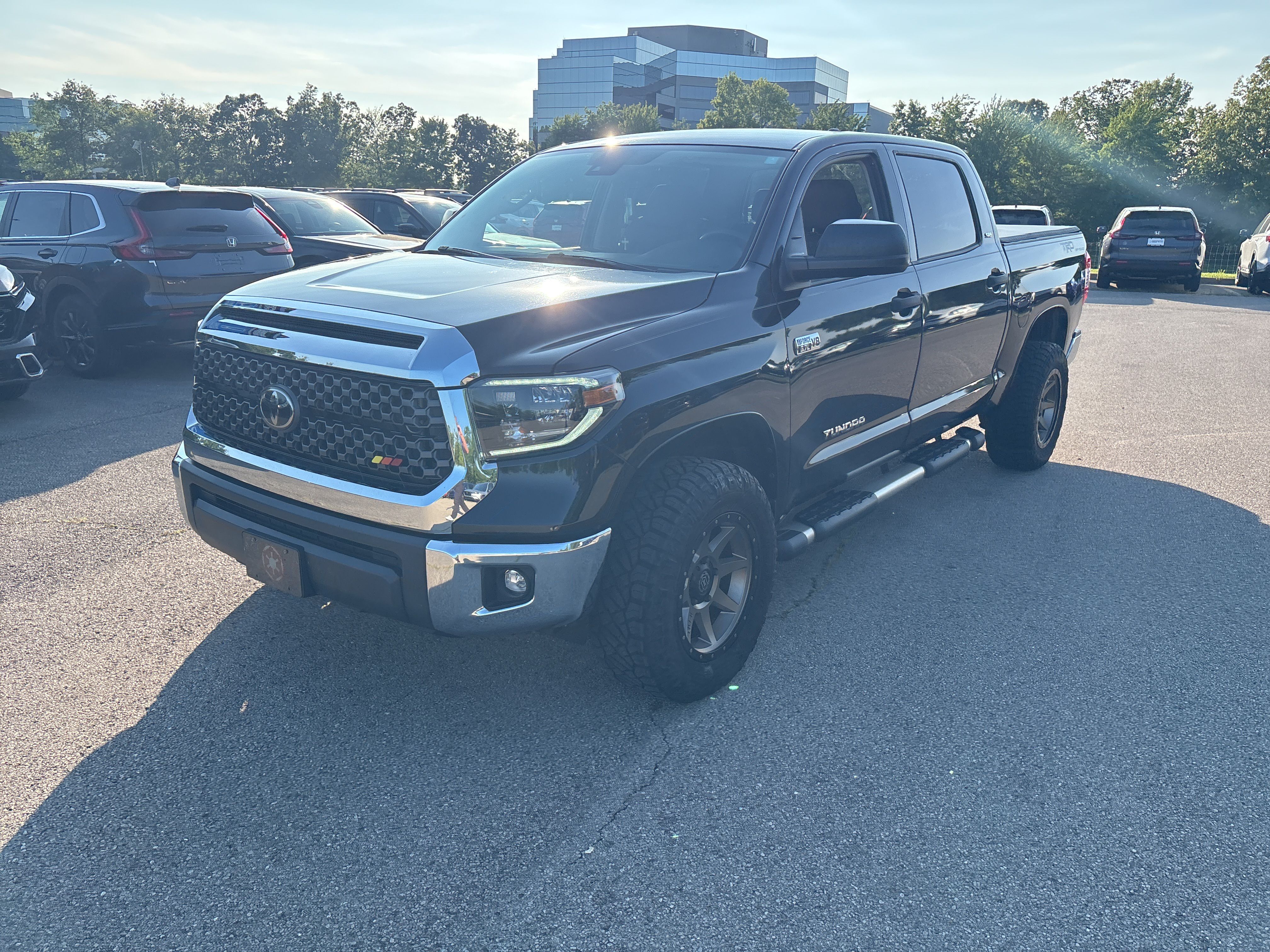 2020 Toyota Tundra SR5 photo