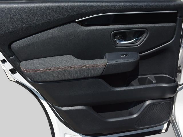 Used 2025 Honda Pilot SUV