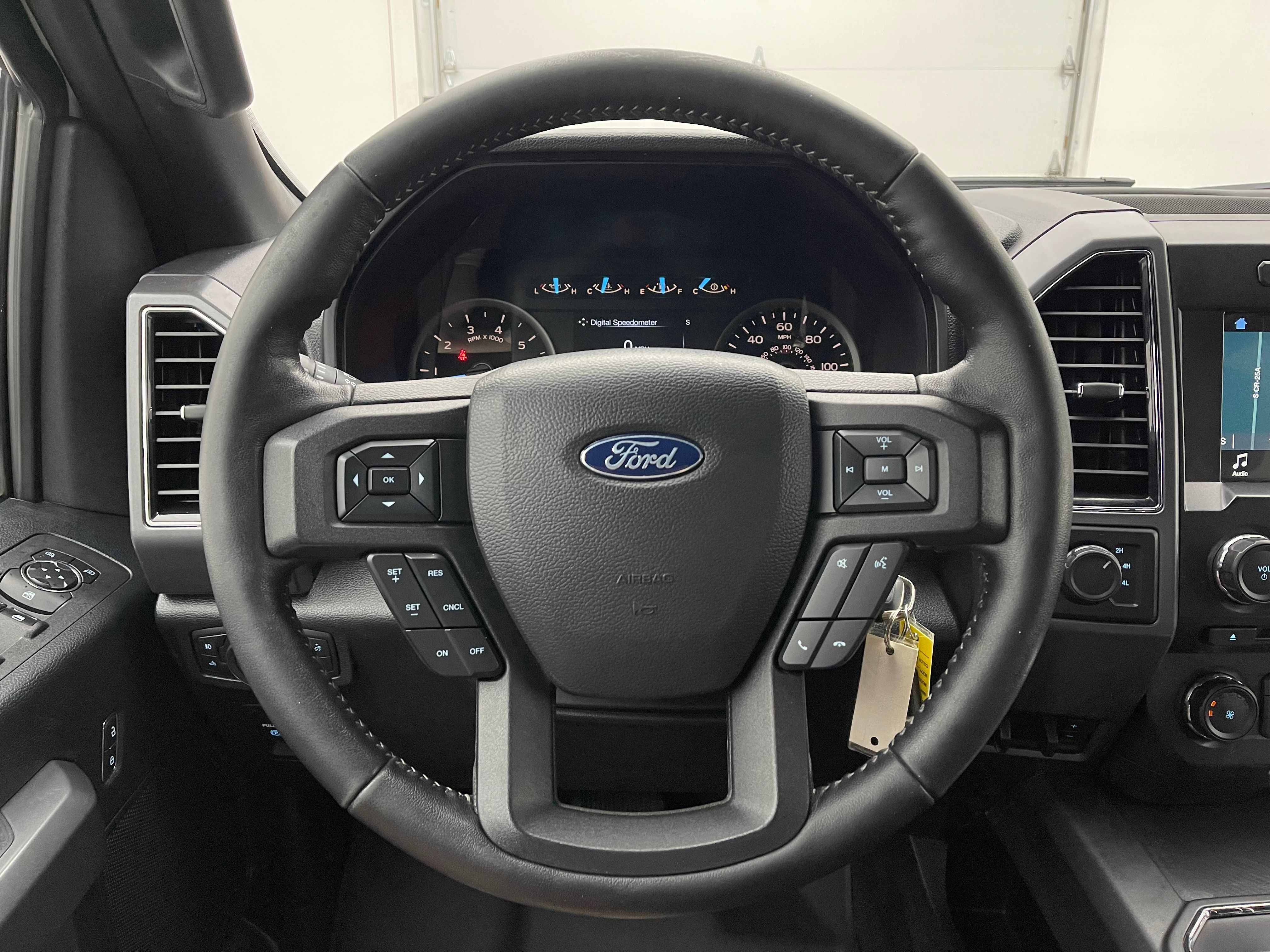 Used 2018 Oxford White Ford XLT image 16