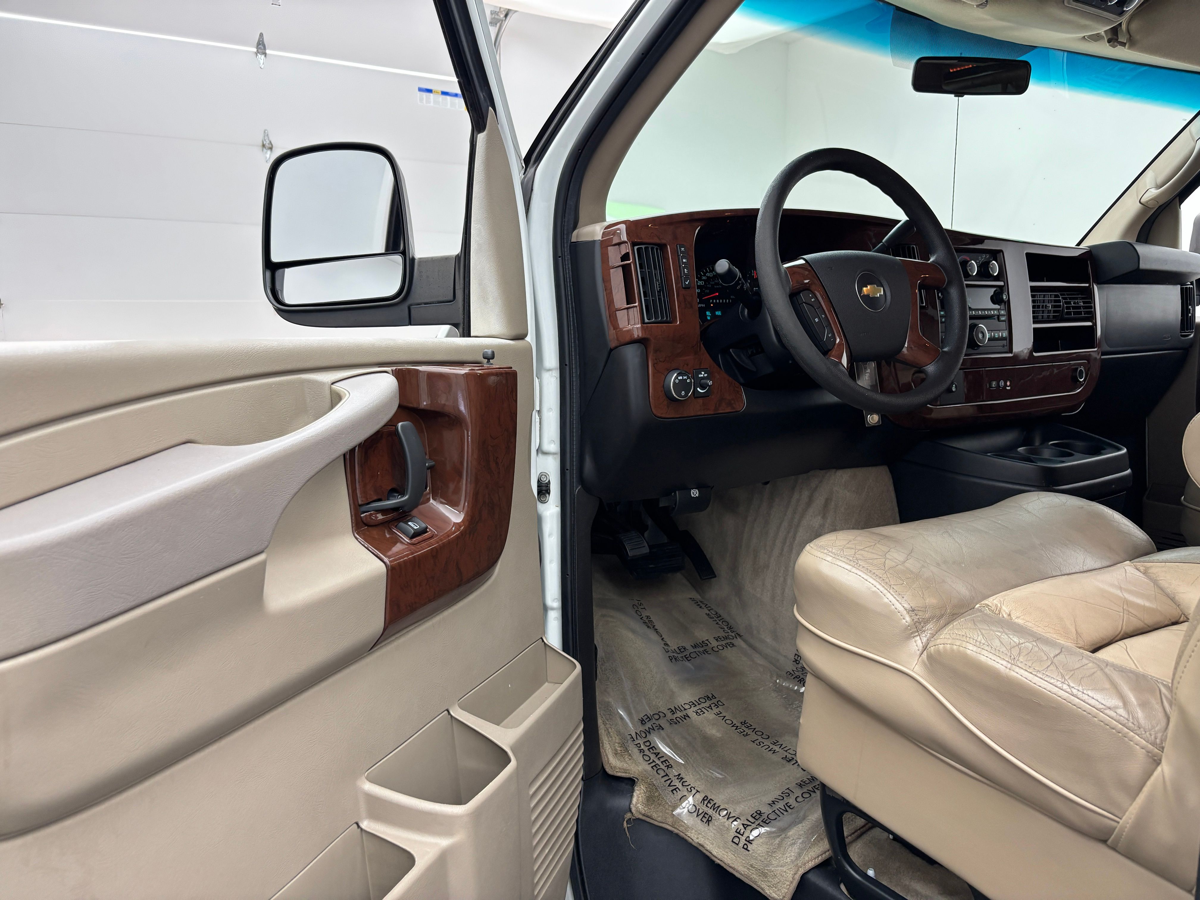 Used 2012 Summit White Chevrolet Rocky Ridge image 15