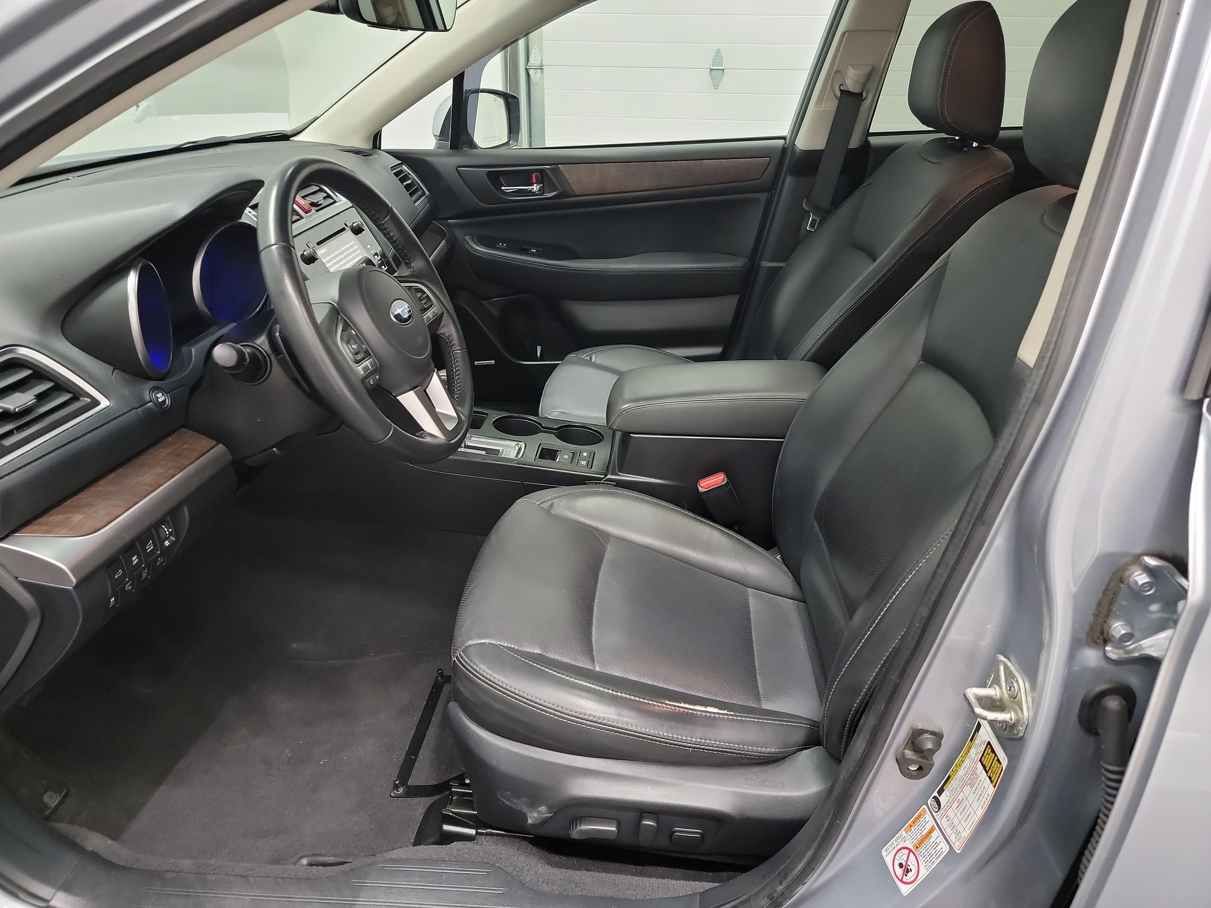 2017 Subaru Outback 2.5i photo
