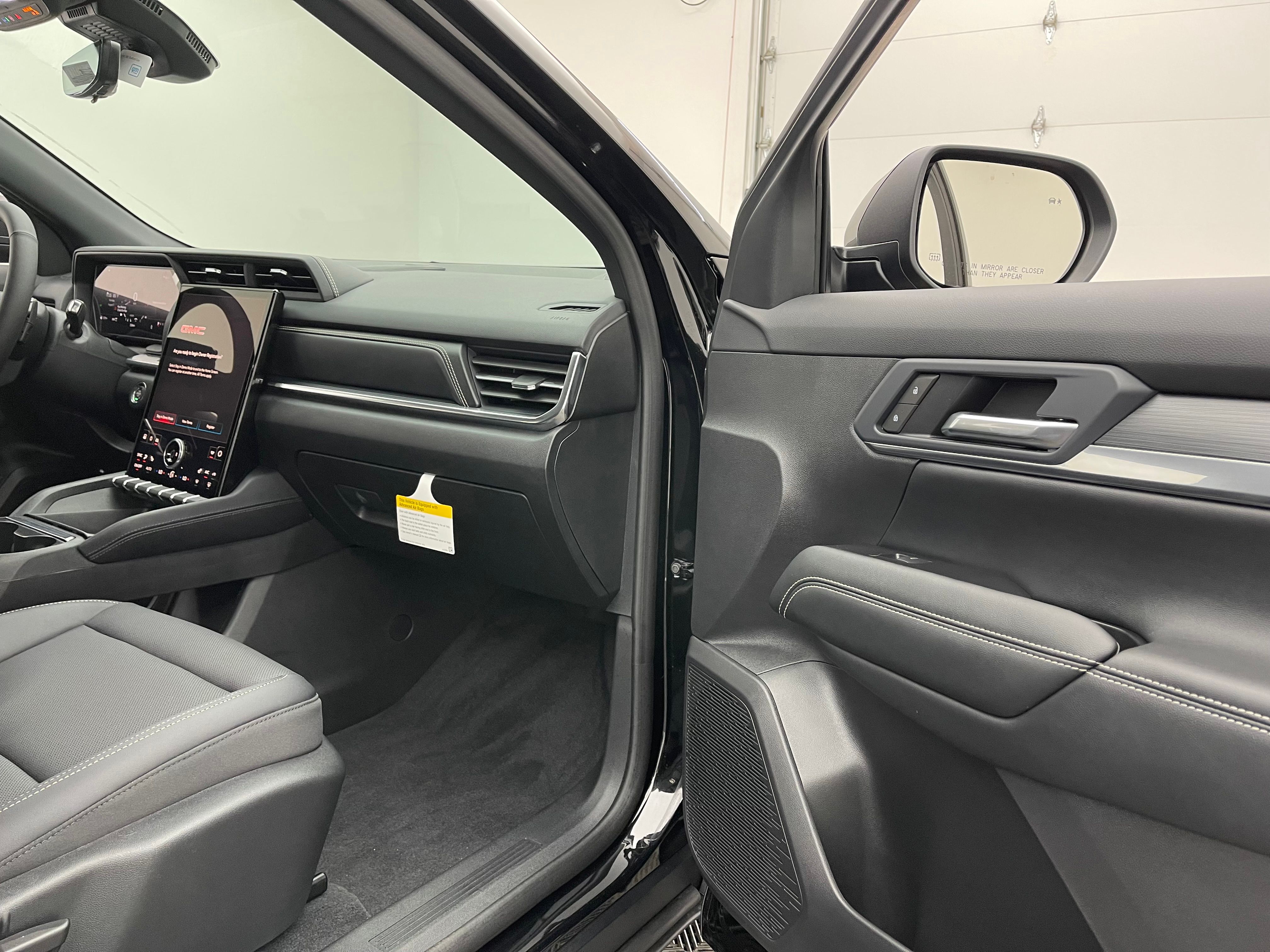New 2027 Ebony Twilight Metallic GMC Elevation image 32