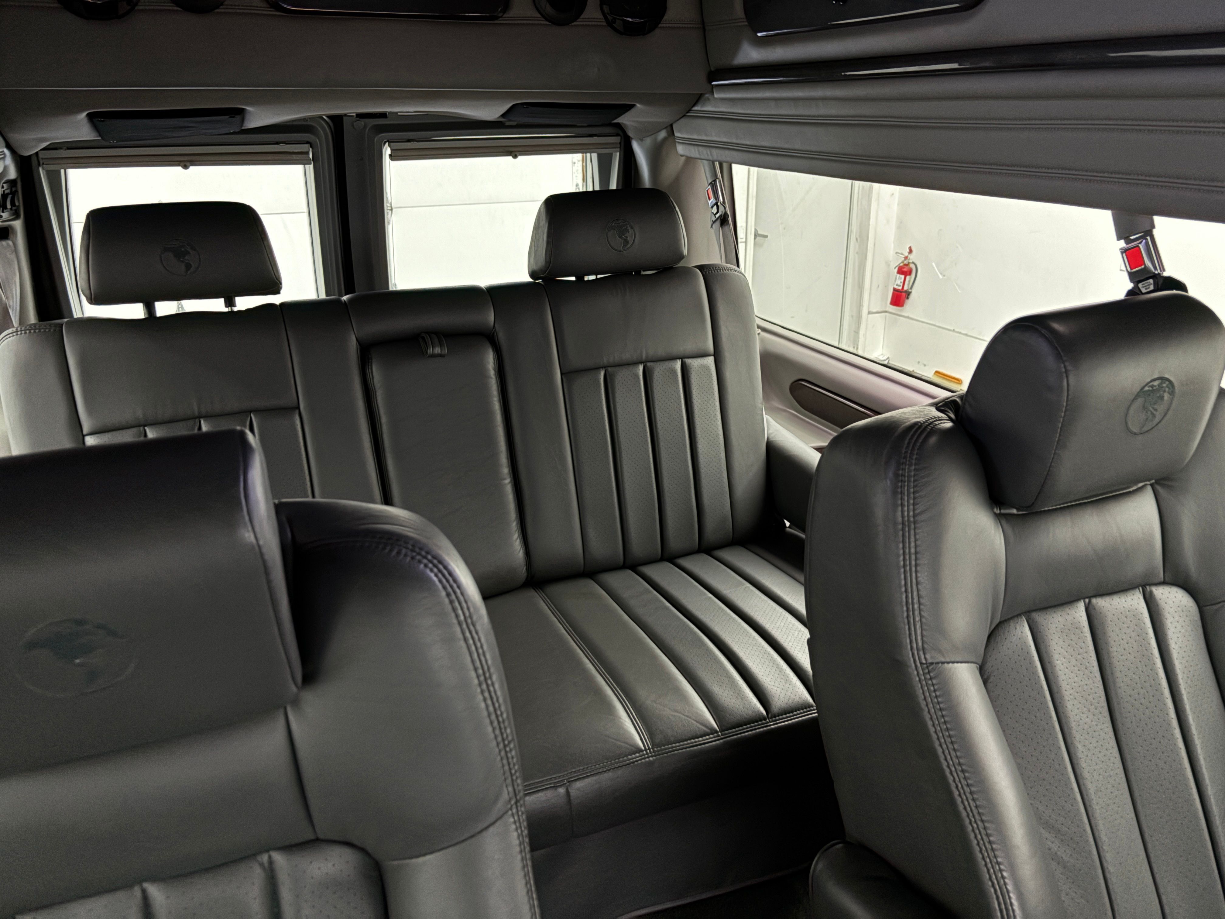 Used 2013 Ingot Silver Ford Explorer Limited SE image 40