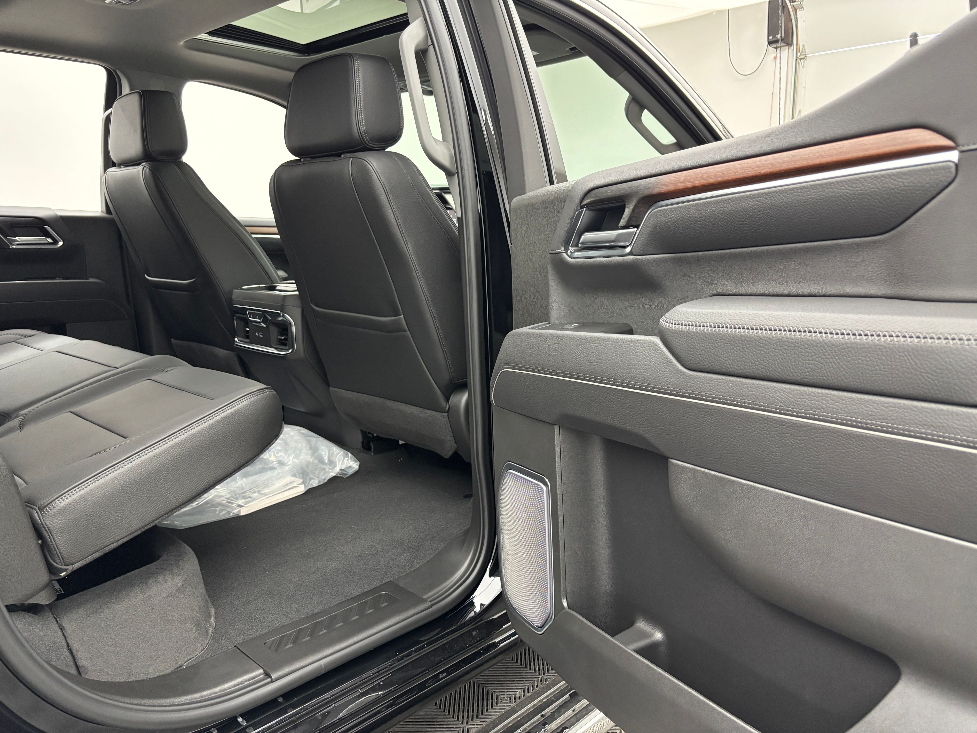 New 2026 Onyx Black GMC Denali image 39