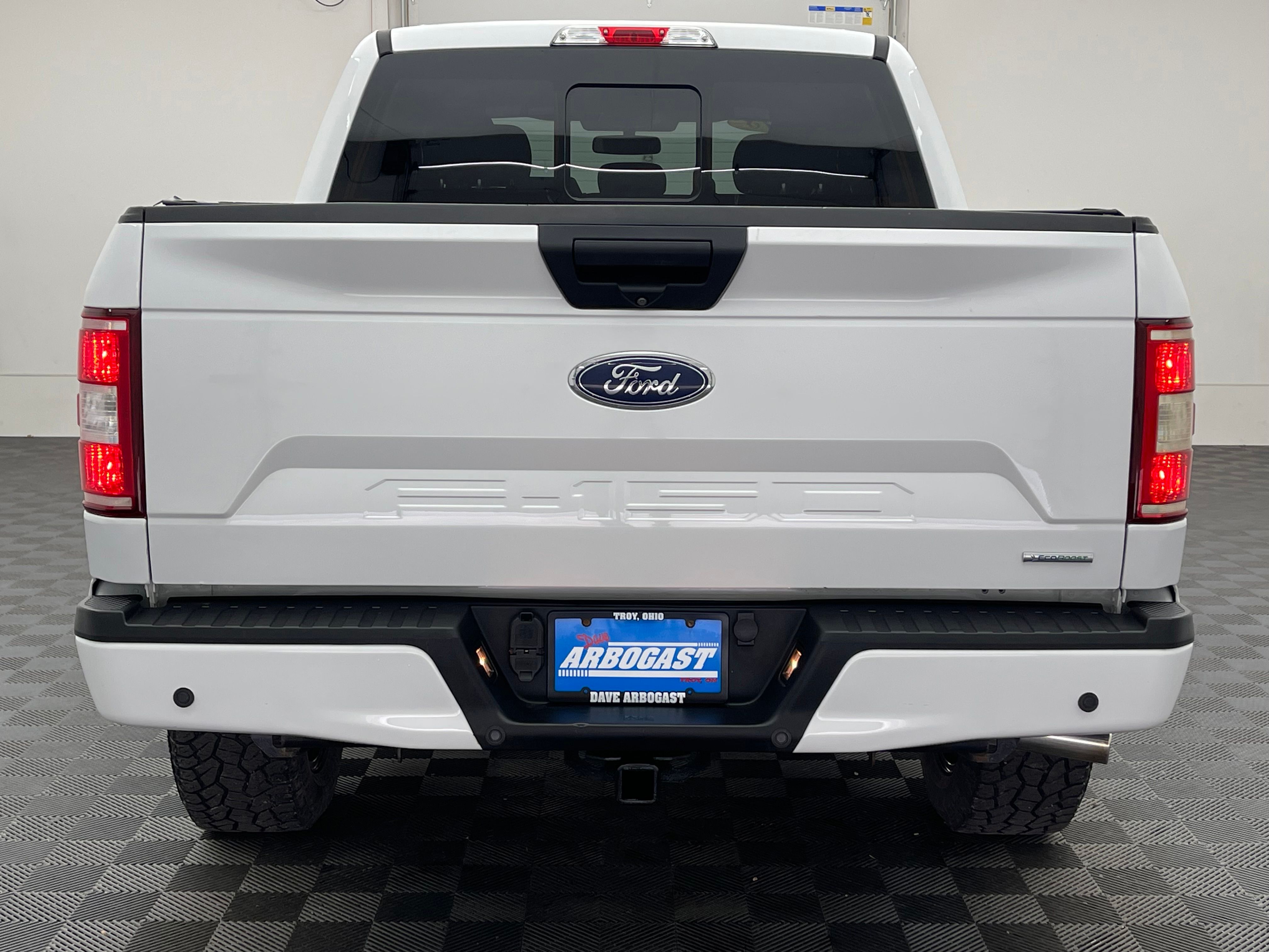 Used 2018 Oxford White Ford XLT image 6