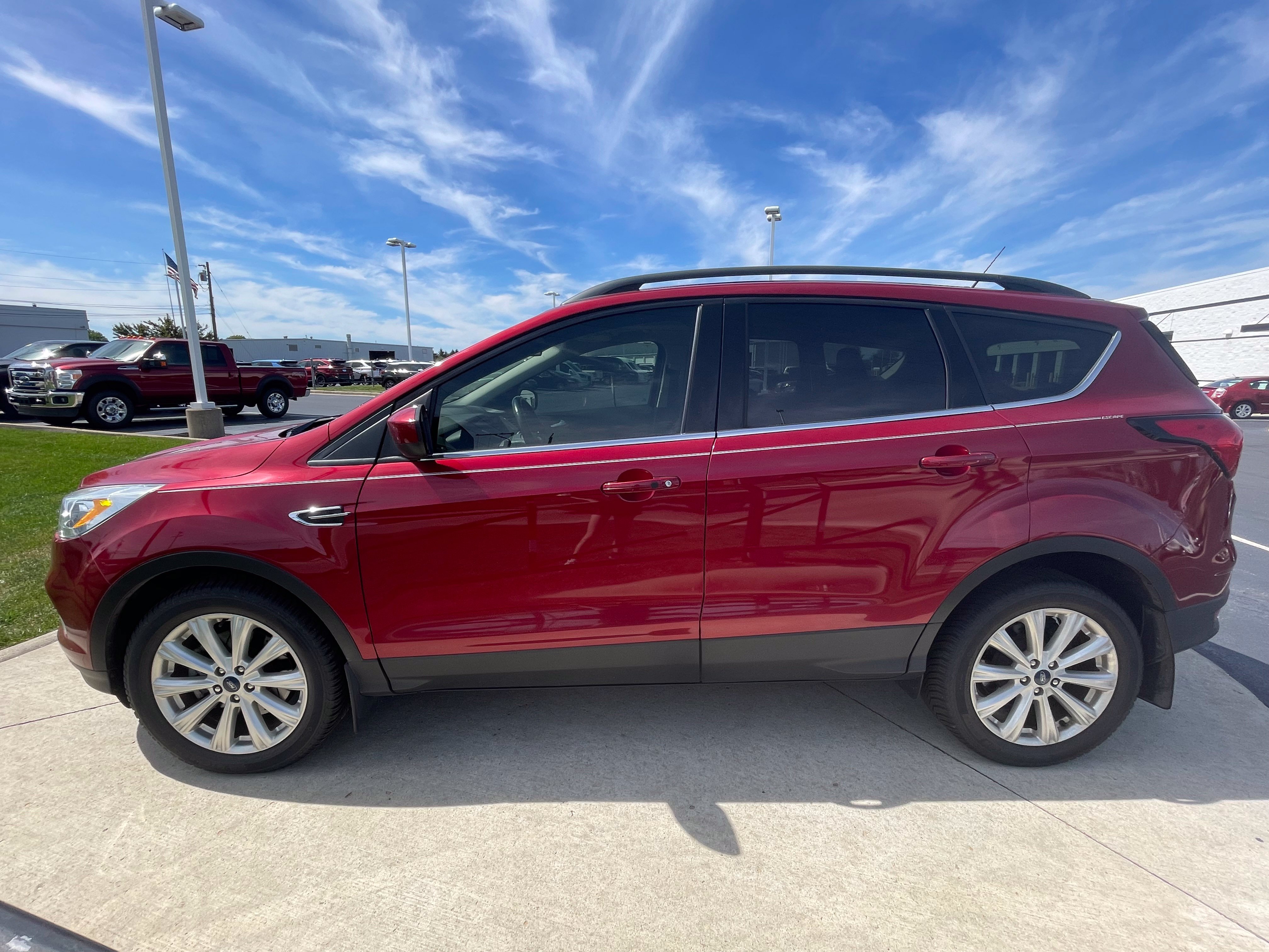 Used 2019 Ruby Red Metallic Ford SEL image 4