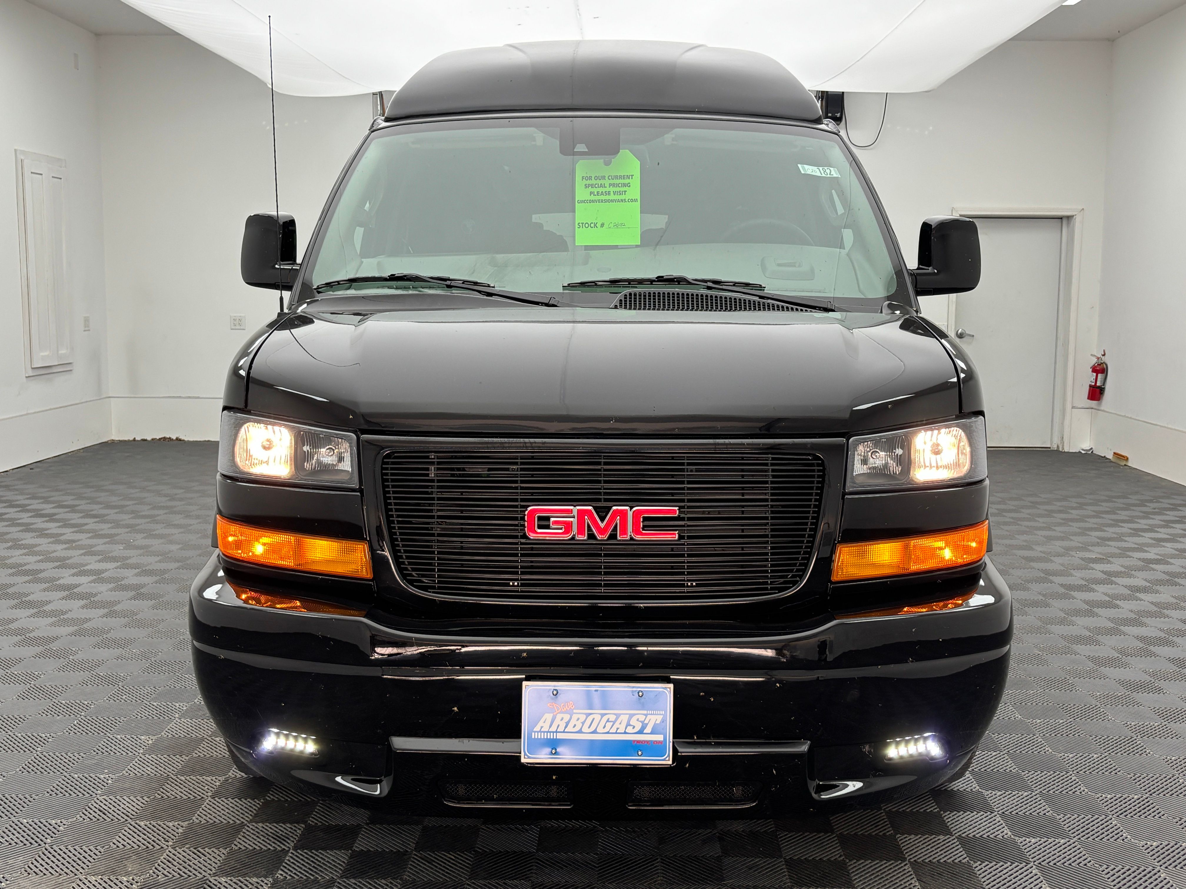 New 2026 Onyx Black GMC Explorer Limited SE image 5