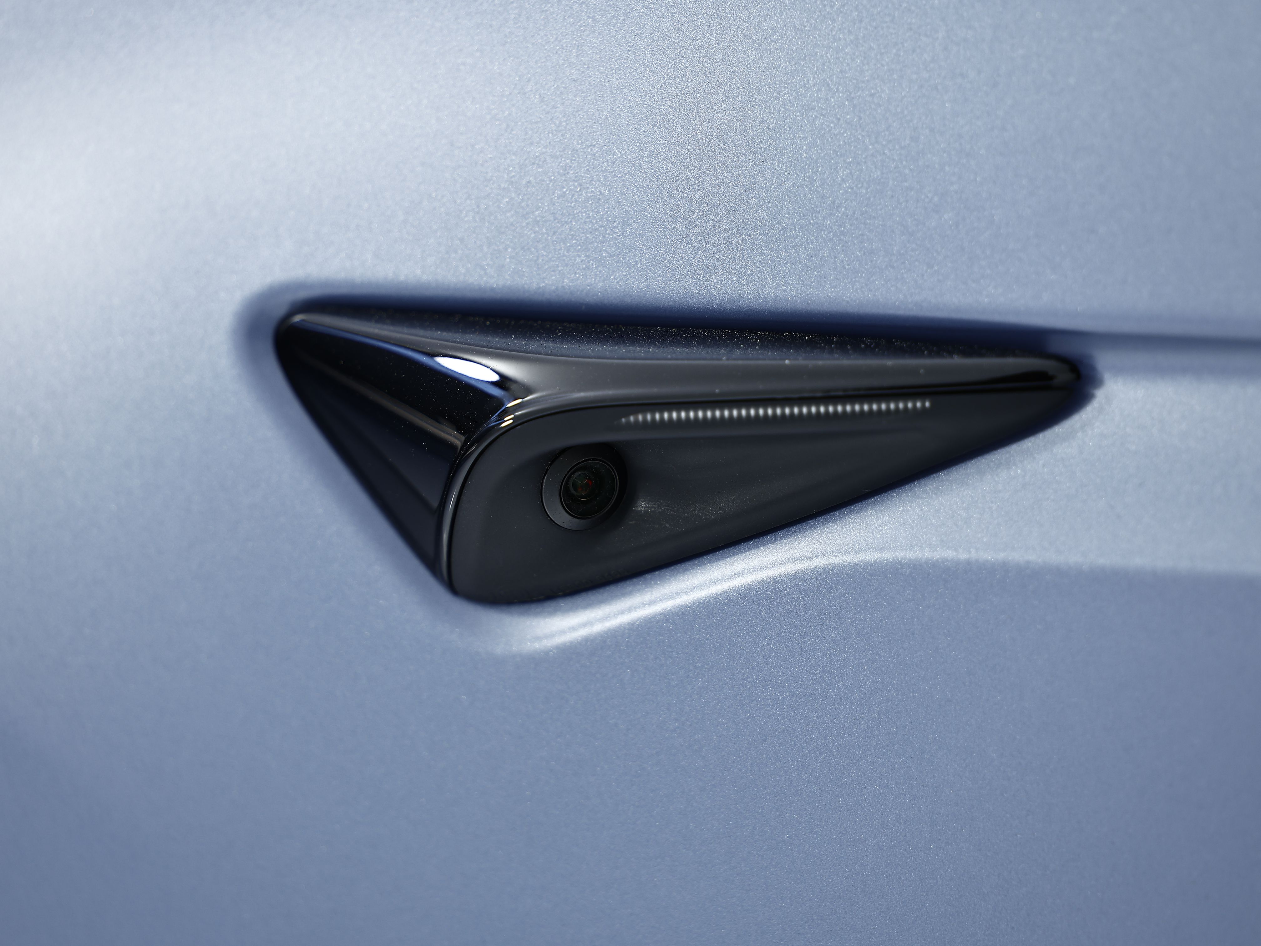 Used 2026 Blue Tesla Plaid image 12
