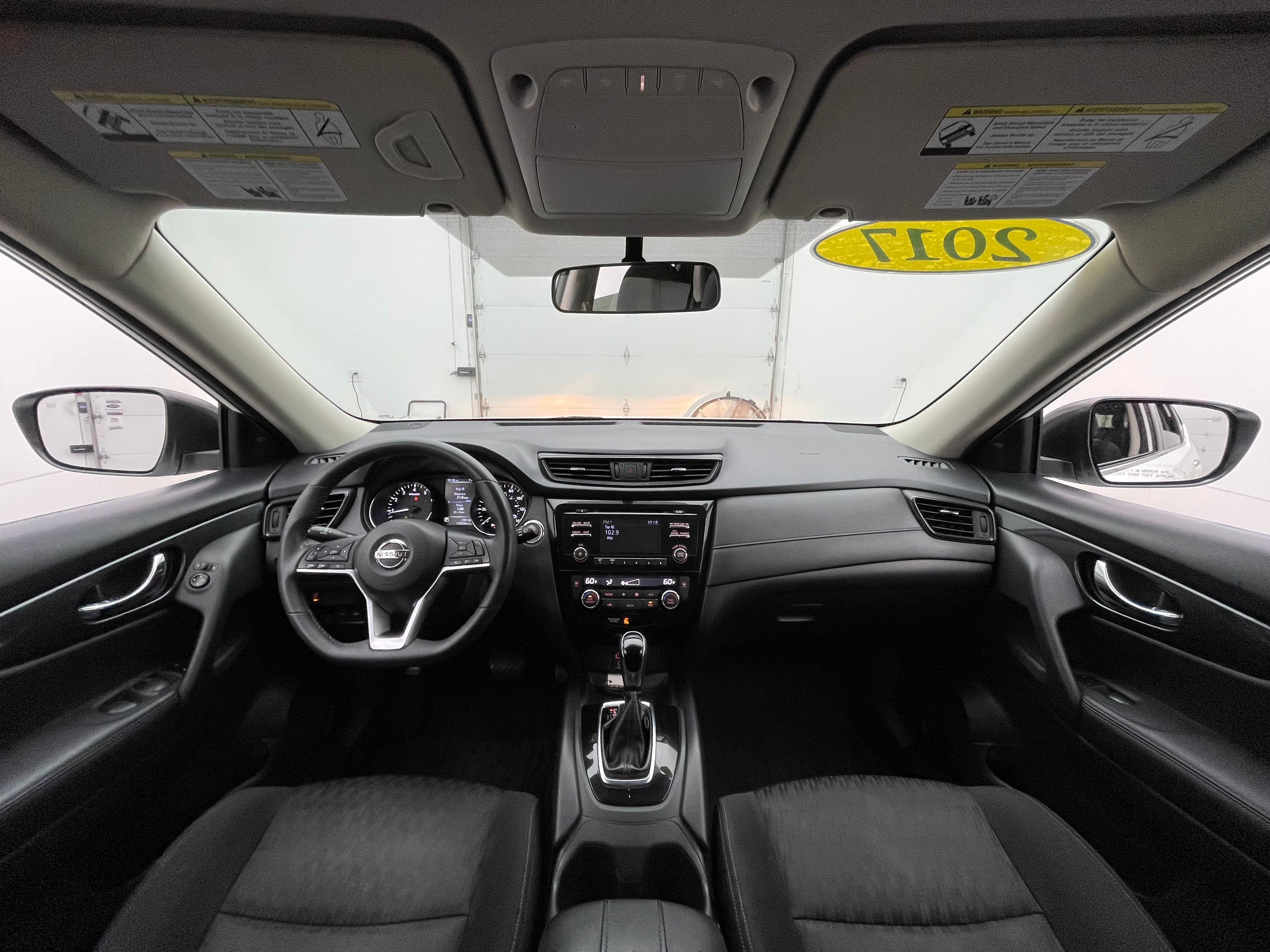 Used 2017 Glacier White Nissan SV image 3