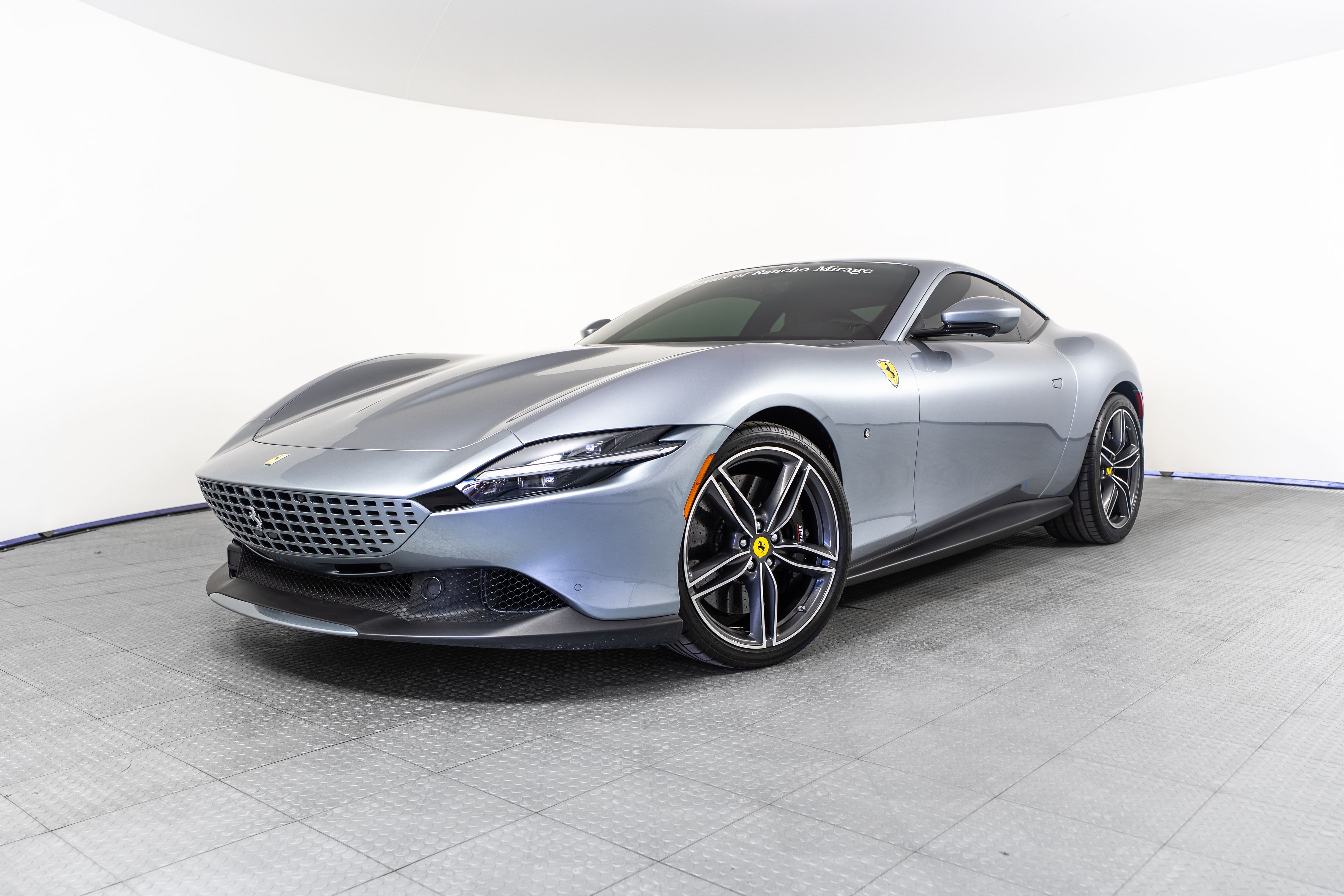 2022 Ferrari Roma Base