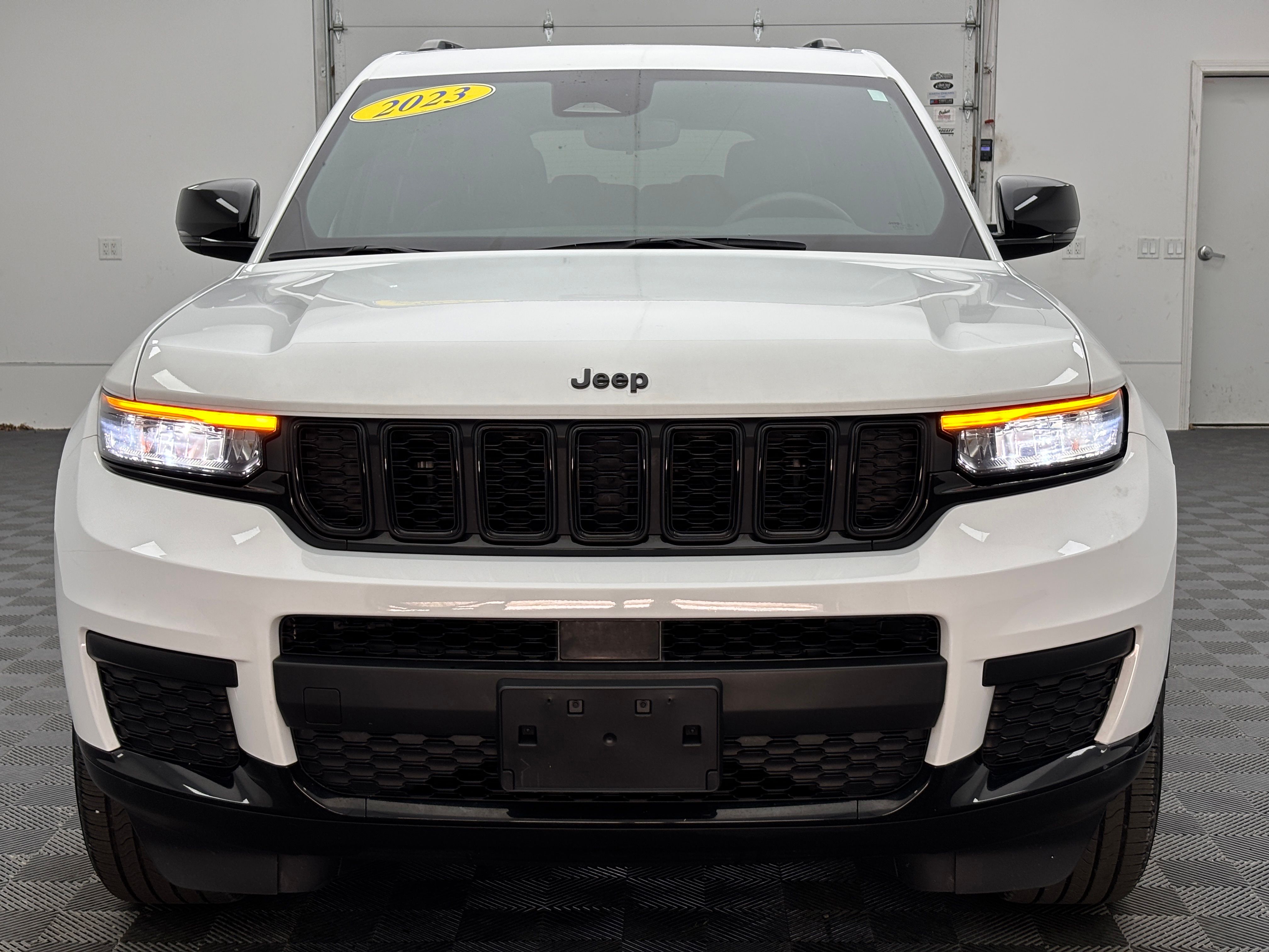 Used 2023 Bright White Clearcoat Jeep Altitude X image 14