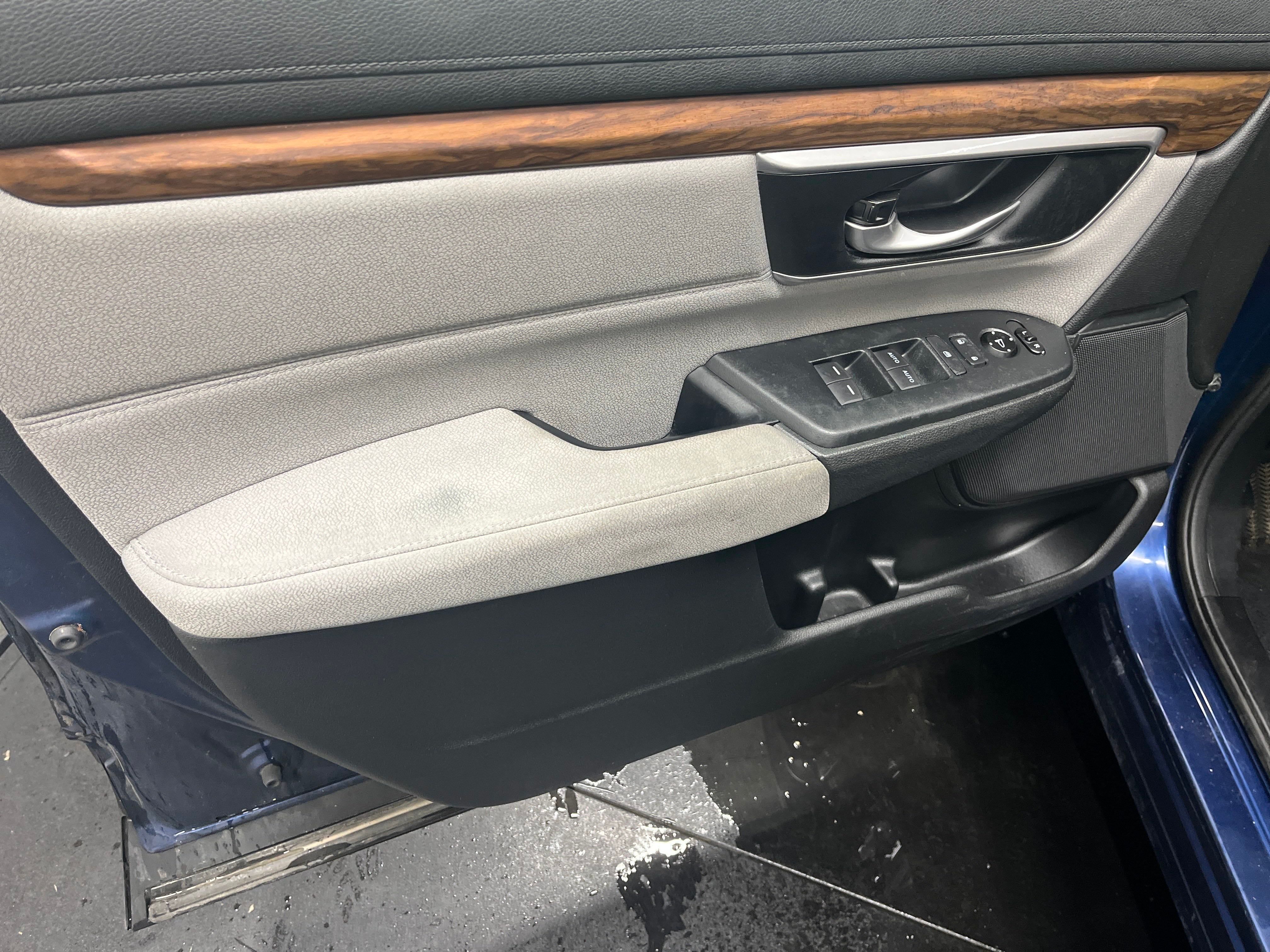 2019 Honda CR-V EX photo
