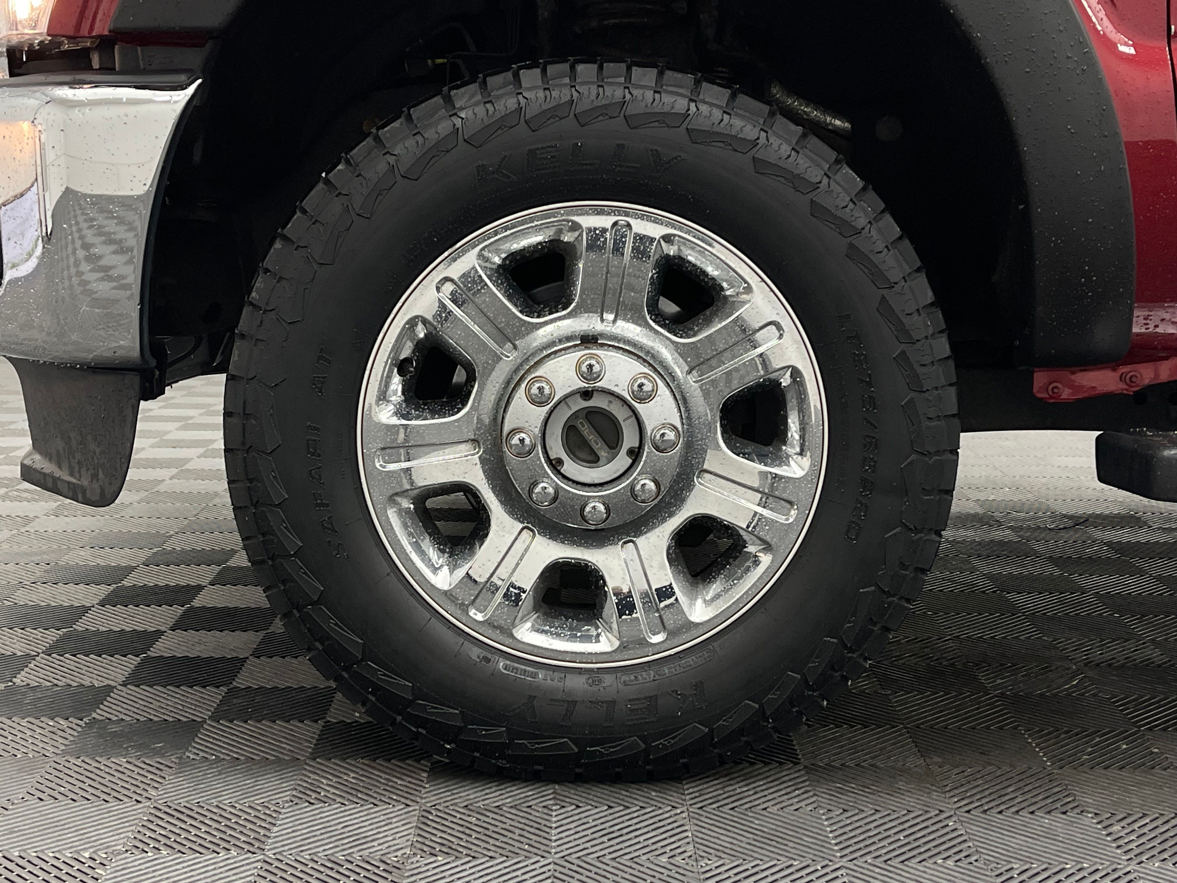 Used 2015 Ruby Red Metallic Ford Lariat image 11