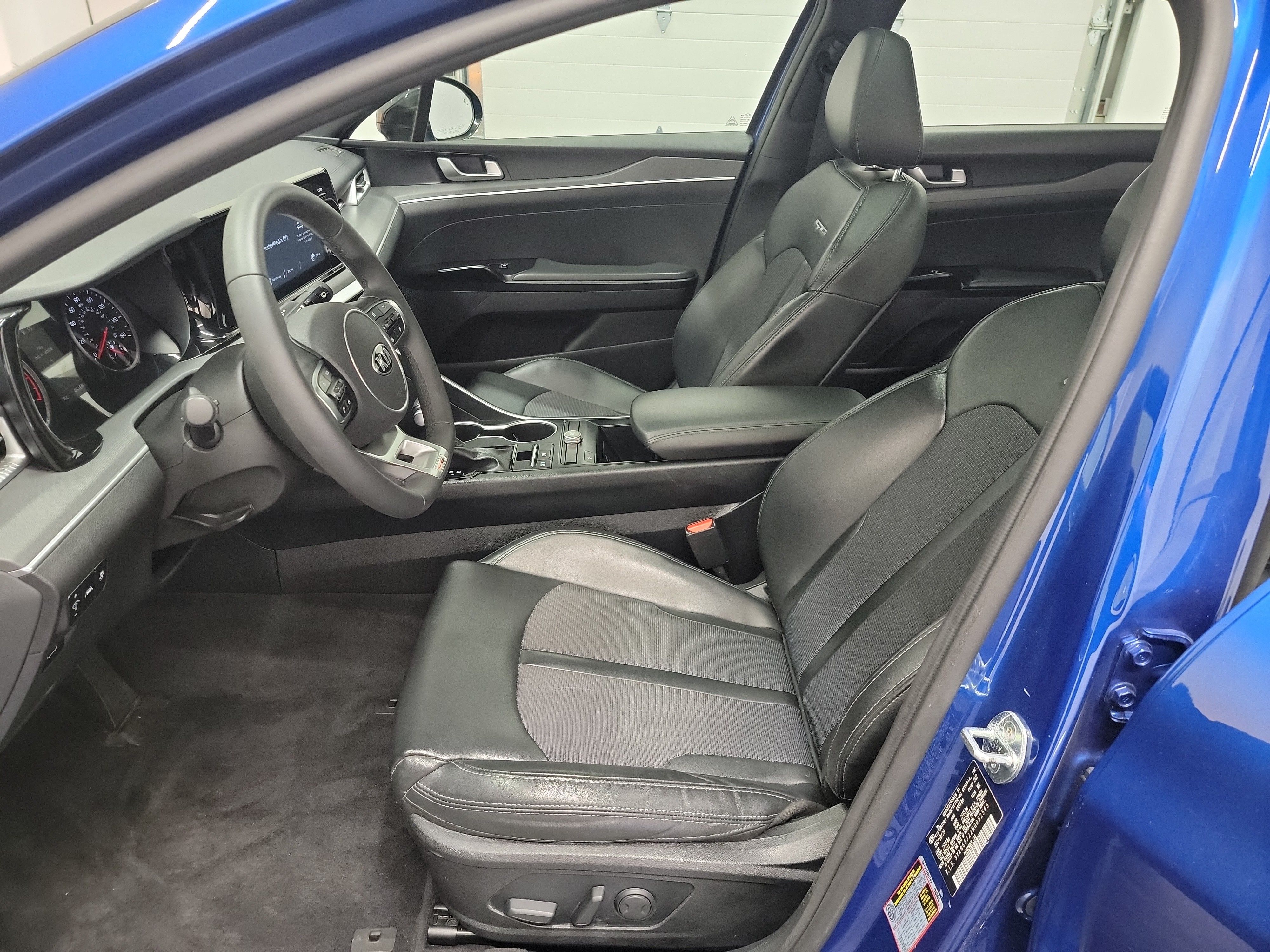 2021 Kia K5 GT-Line photo