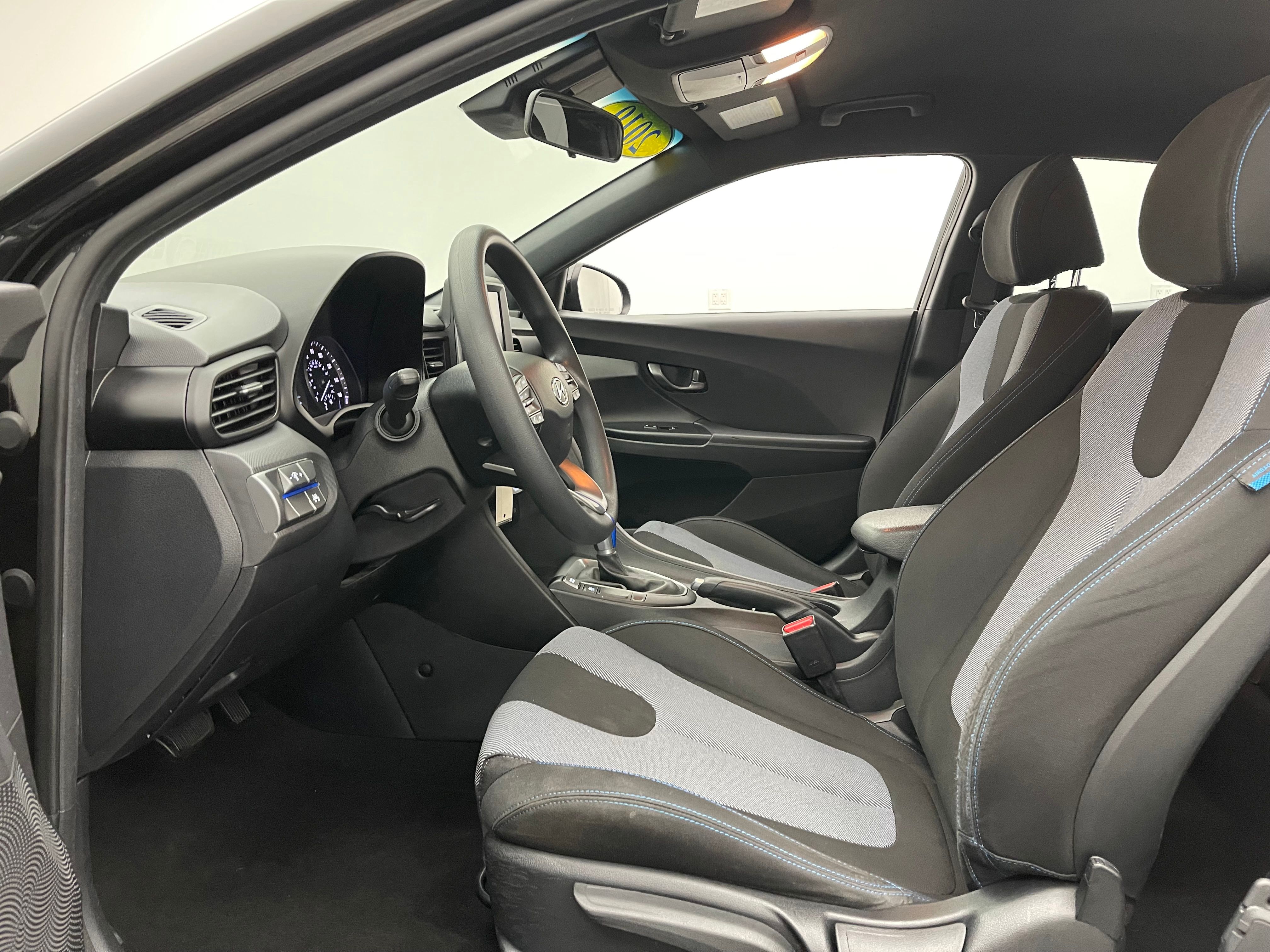 Used 2019 Ultra Black Pearl Hyundai 2.0 image 15