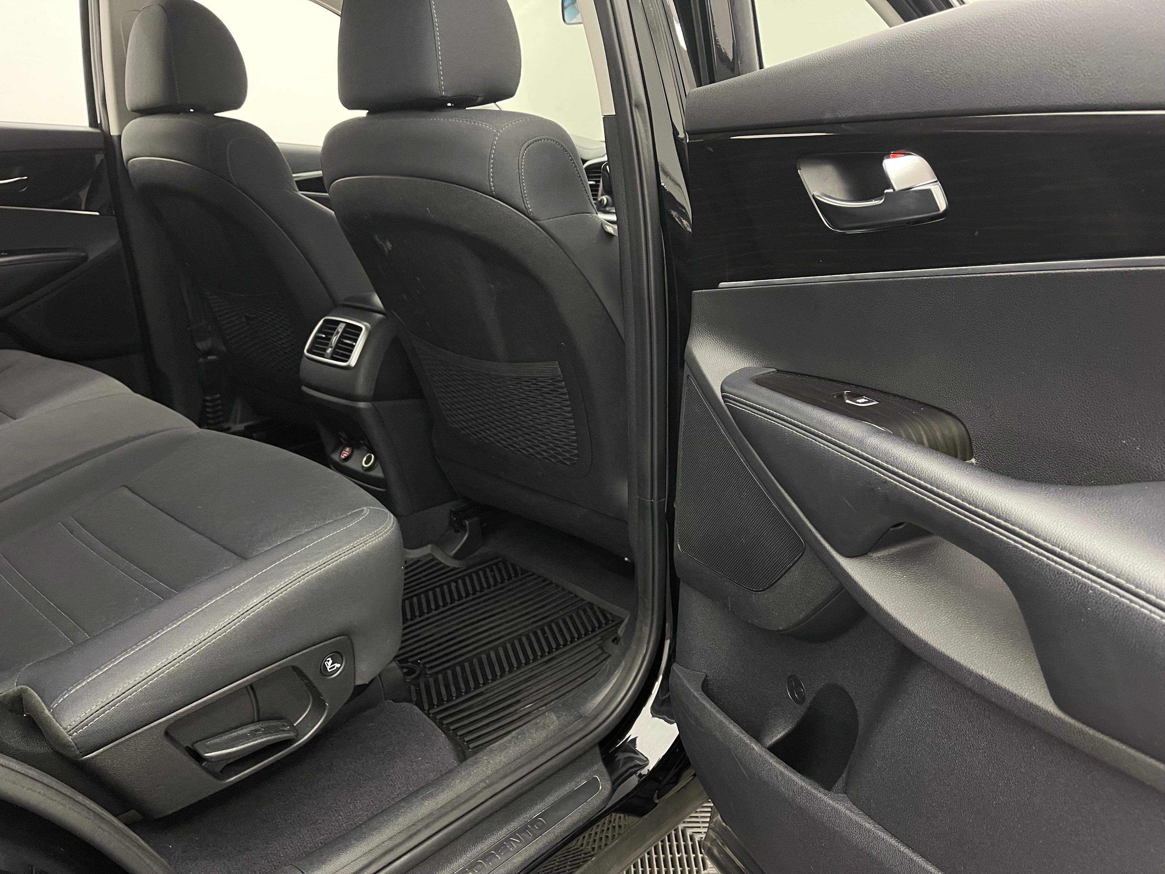 Used 2020 Ebony Black Kia LX image 31