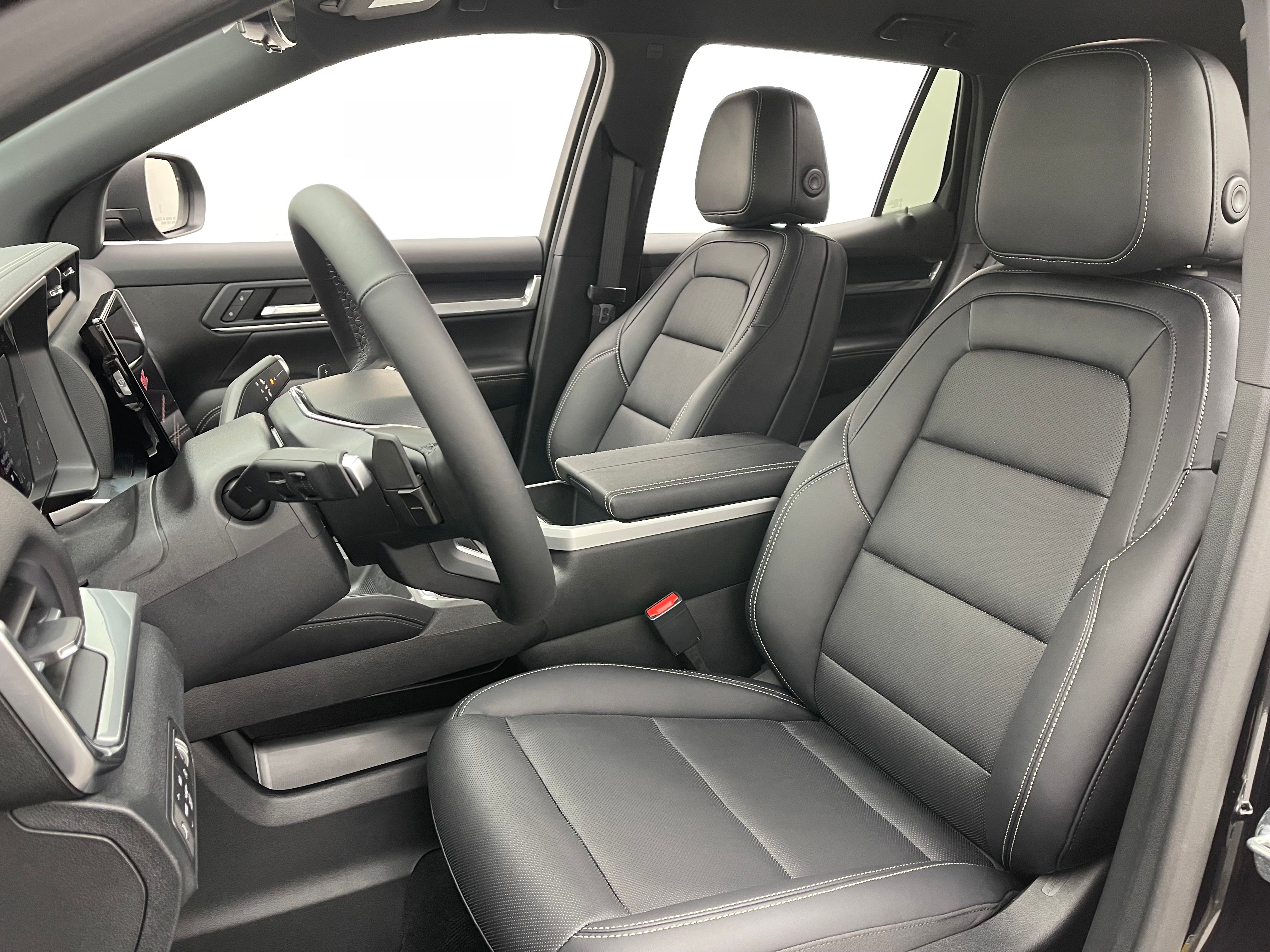 New 2027 Ebony Twilight Metallic GMC Elevation image 18