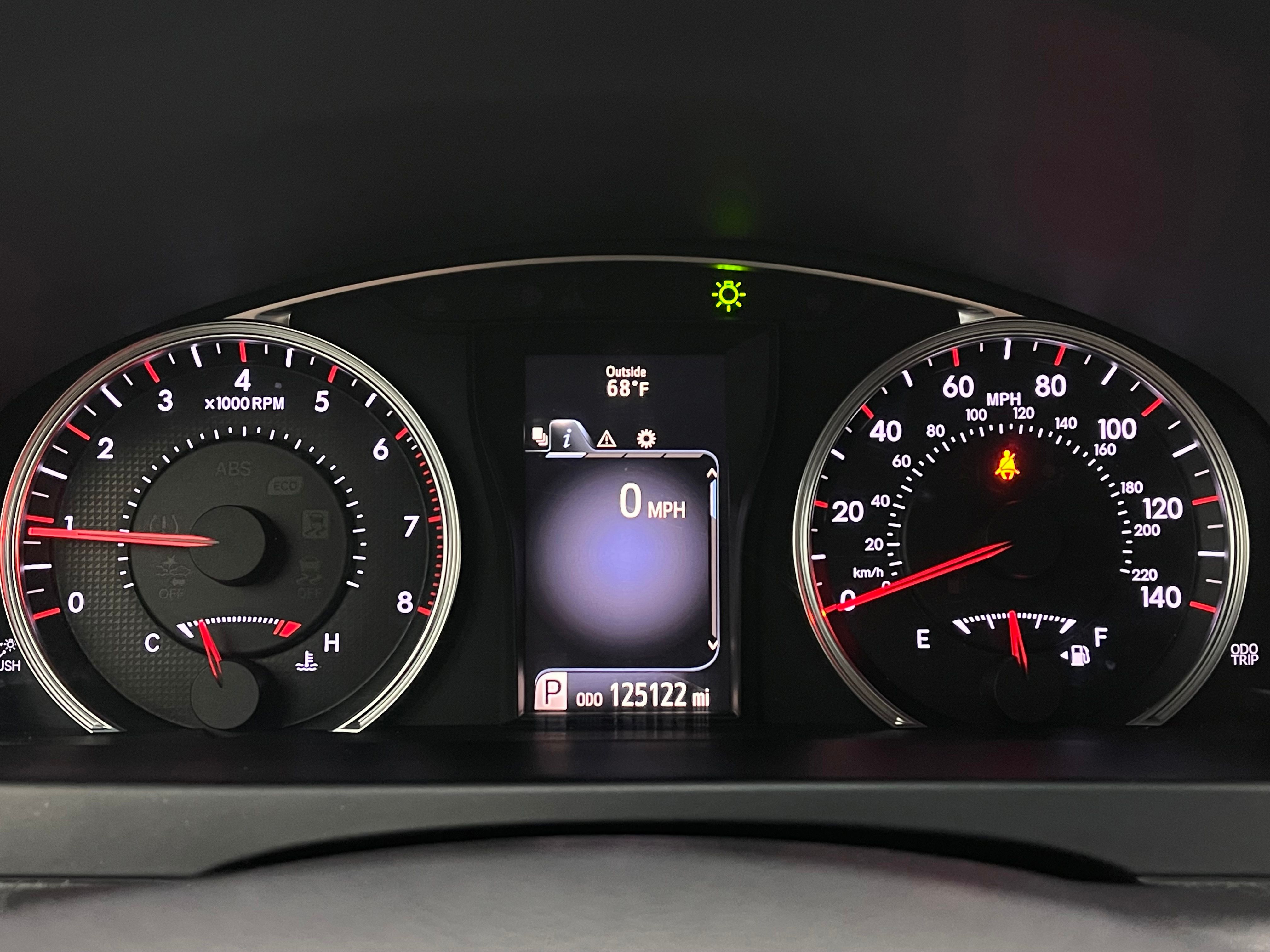 Used 2016 Super White Toyota SE image 19