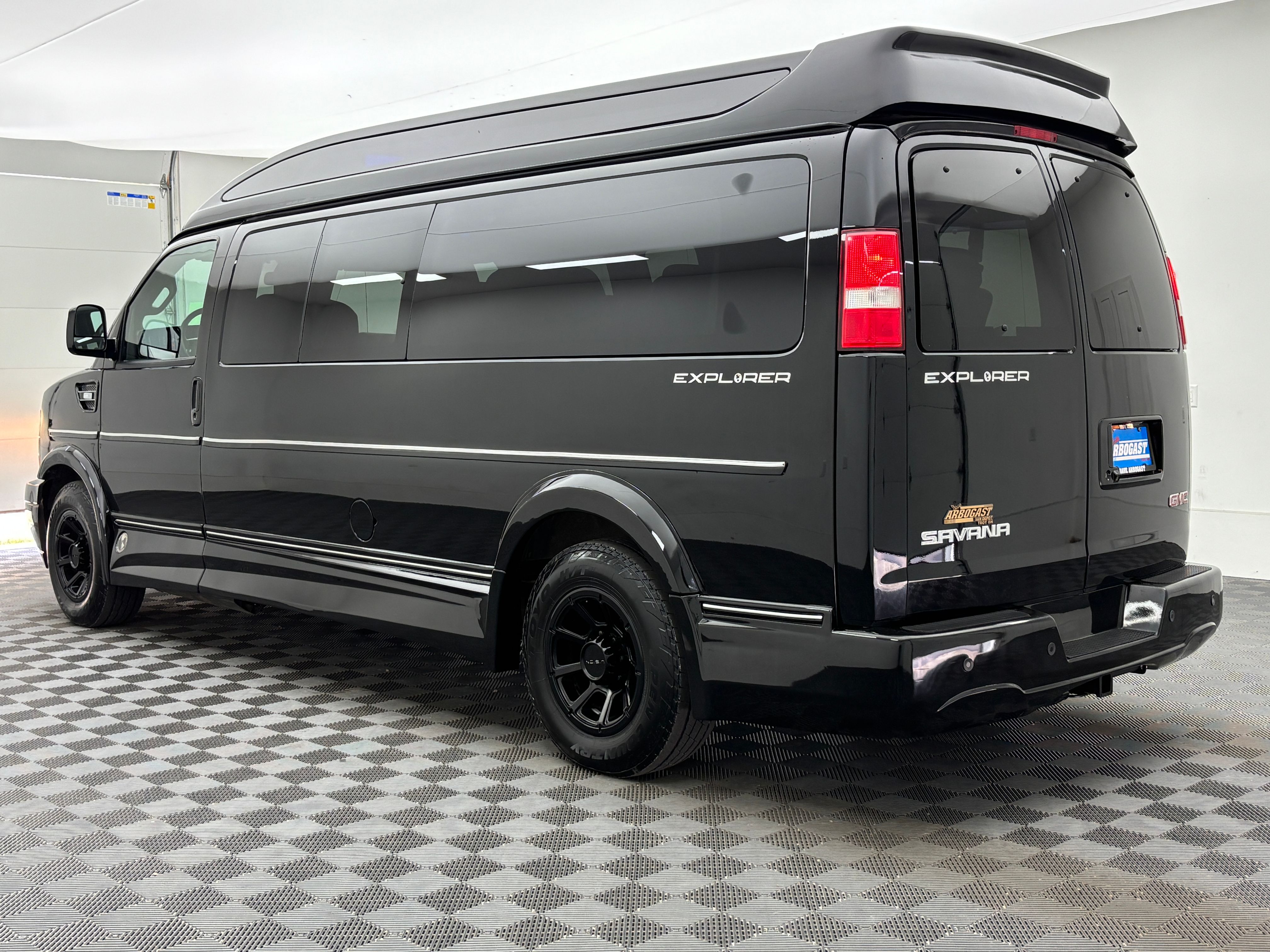 Used 2020 Onyx Black GMC Explorer Limited SE image 14