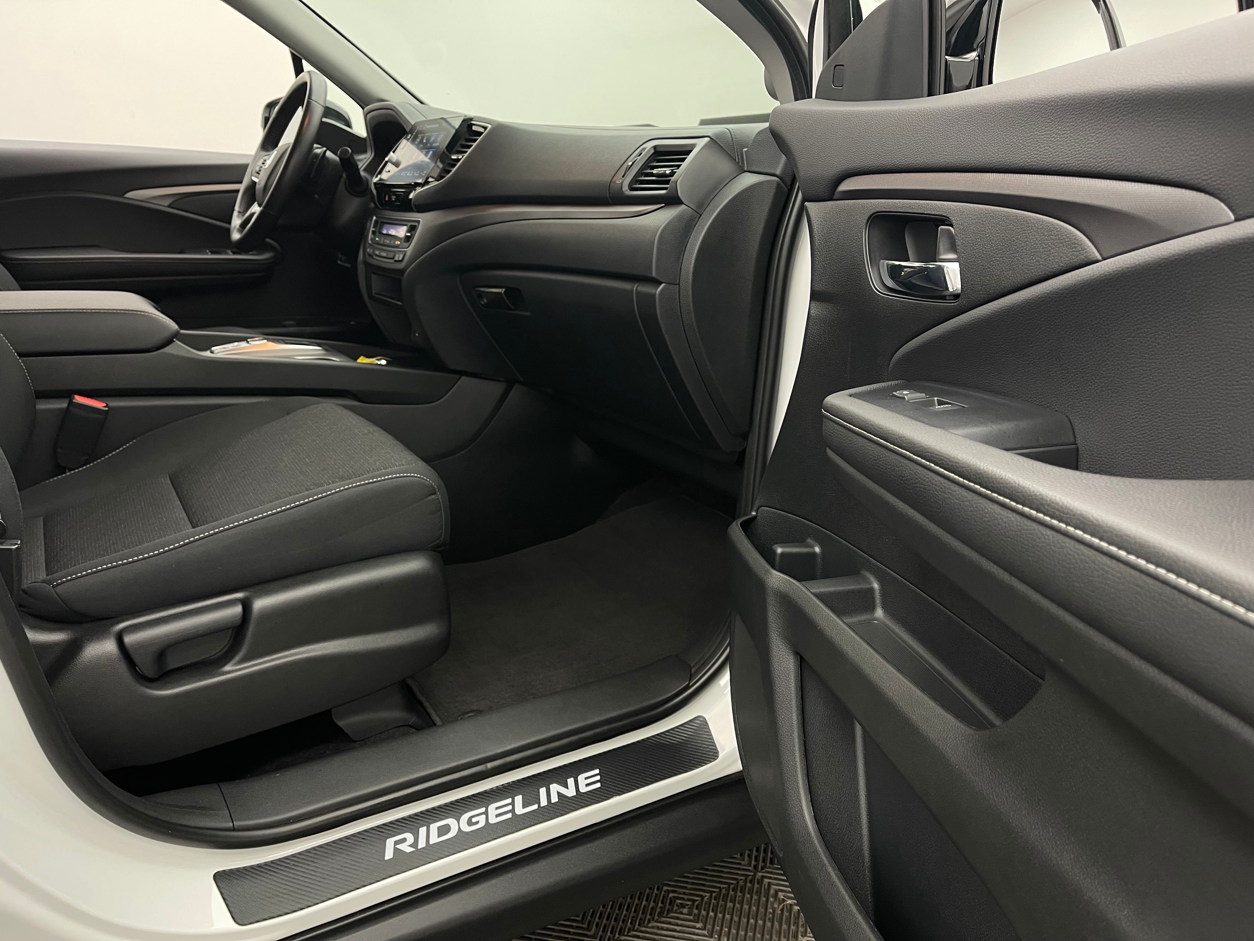 Used 2024 White Honda Sport image 28