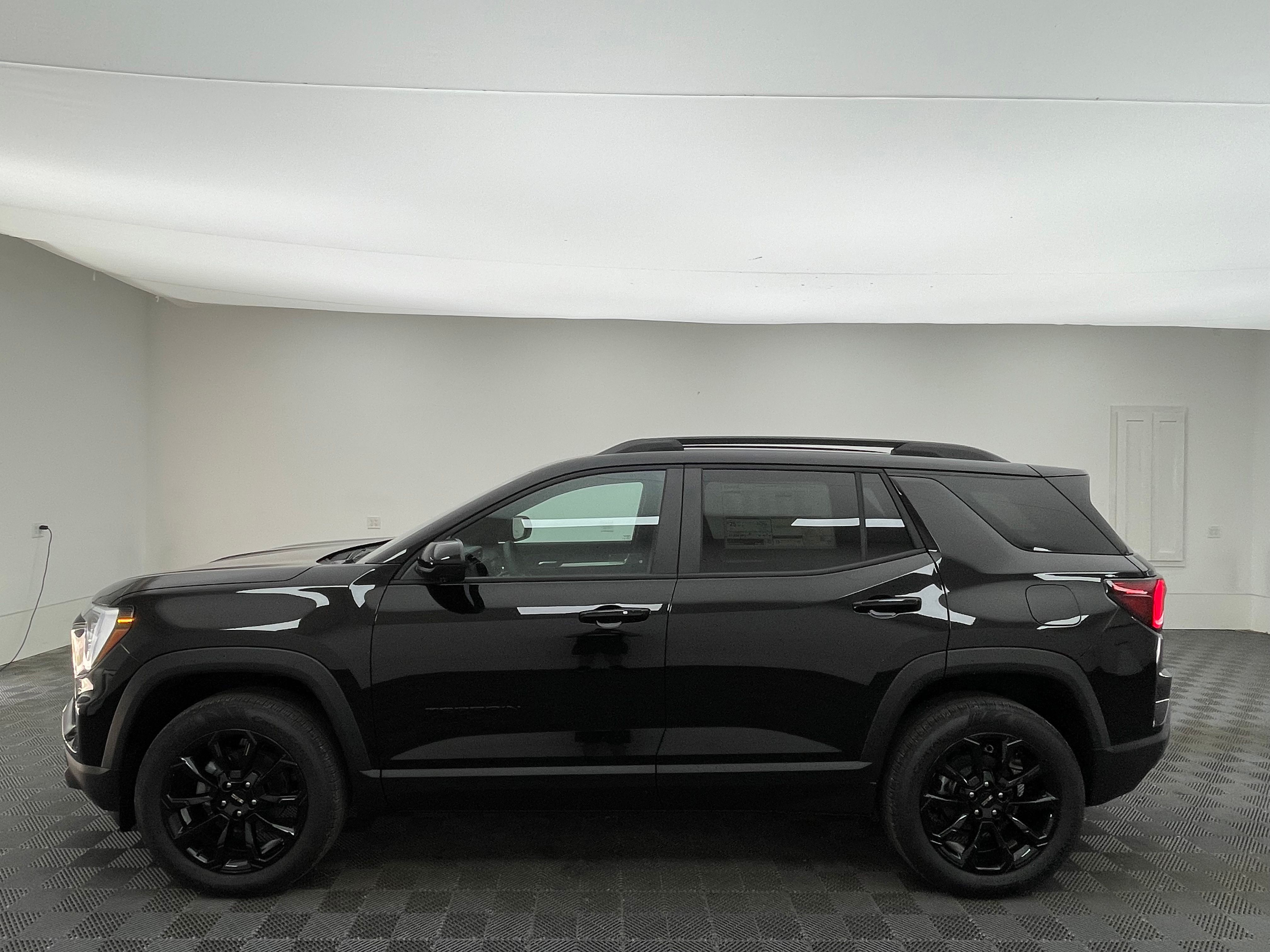 New 2027 Ebony Twilight Metallic GMC Elevation image 13