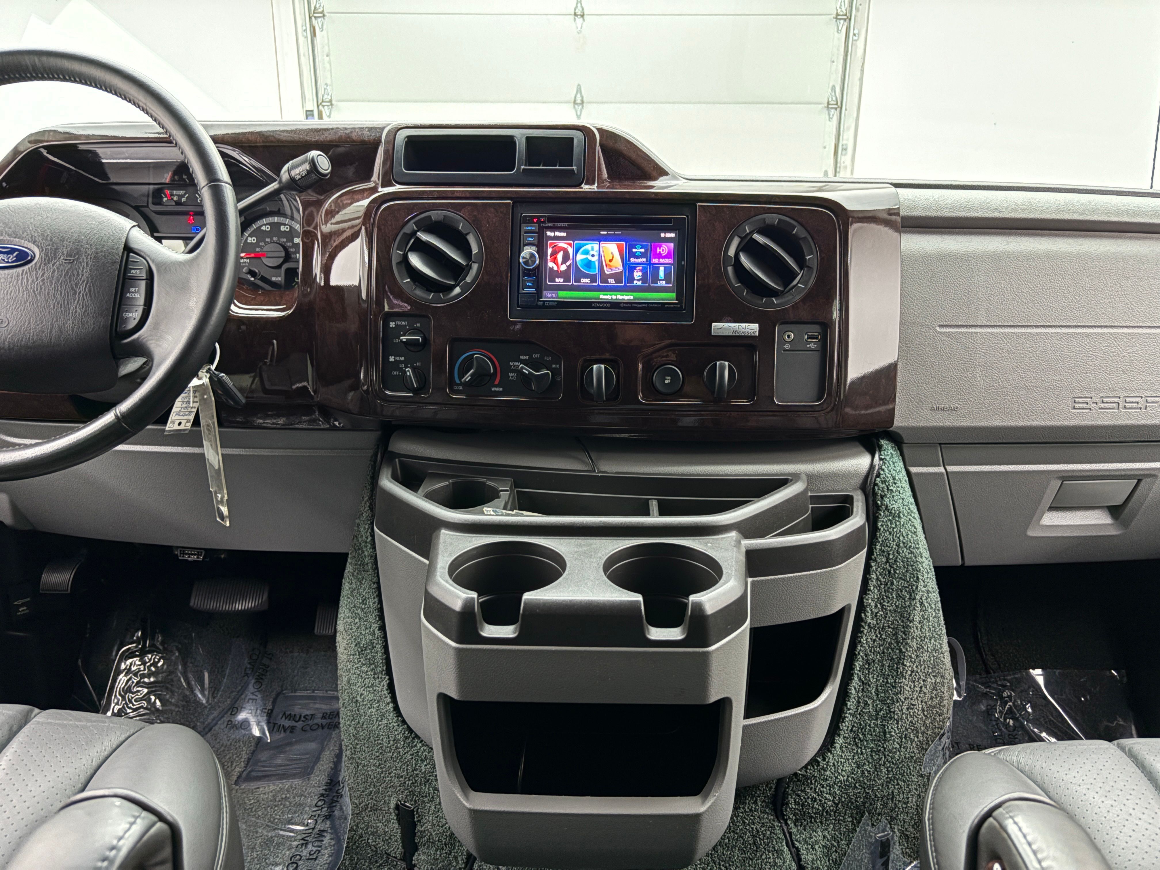Used 2013 Ingot Silver Ford Explorer Limited SE image 26