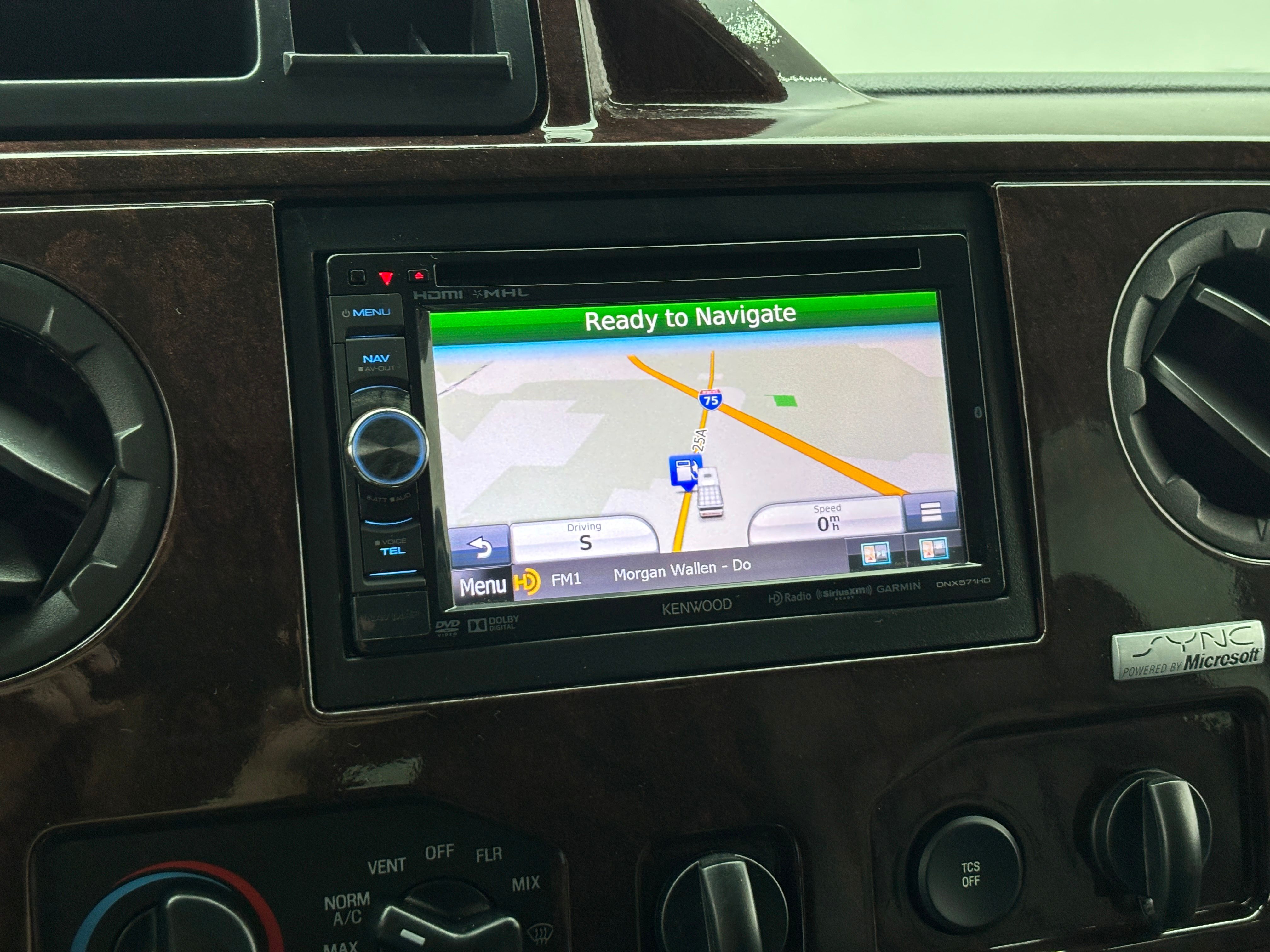 Used 2013 Ingot Silver Ford Explorer Limited SE image 33