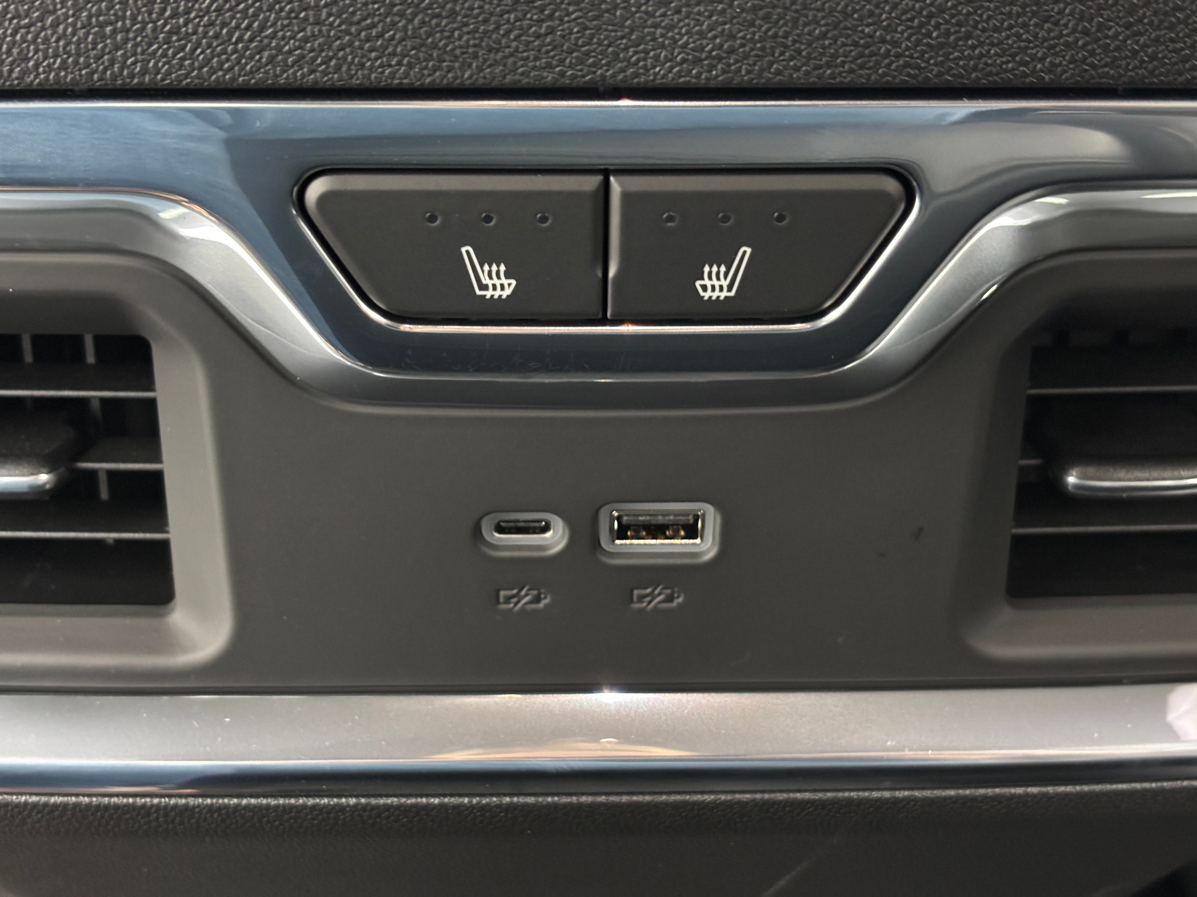 New 2026 Glacier White Tricoat GMC Denali image 8