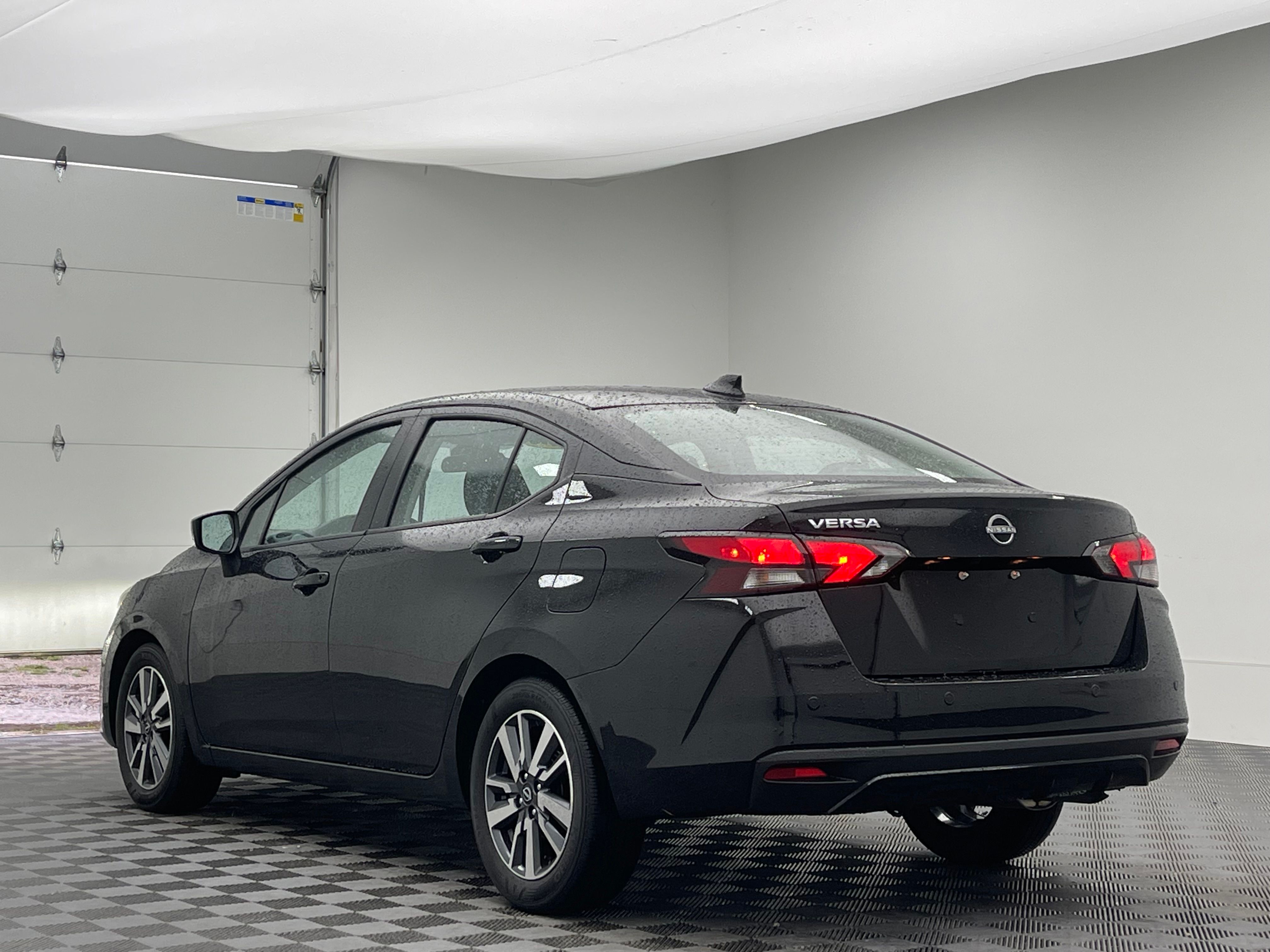 Used 2025 Super Black Metallic Nissan 1.6 SV image 9