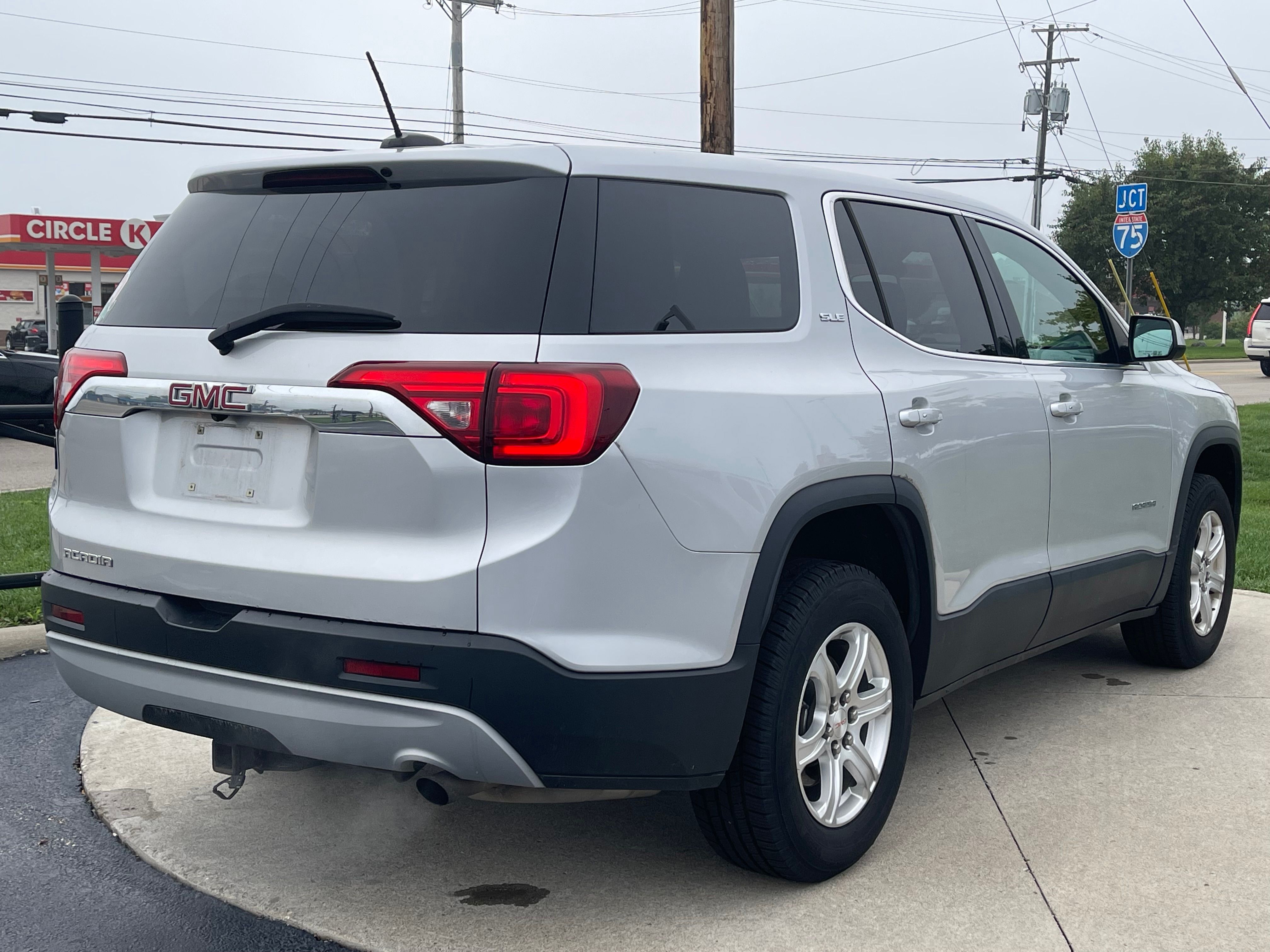 Used 2019 Quicksilver Metallic GMC SLE-1 image 7