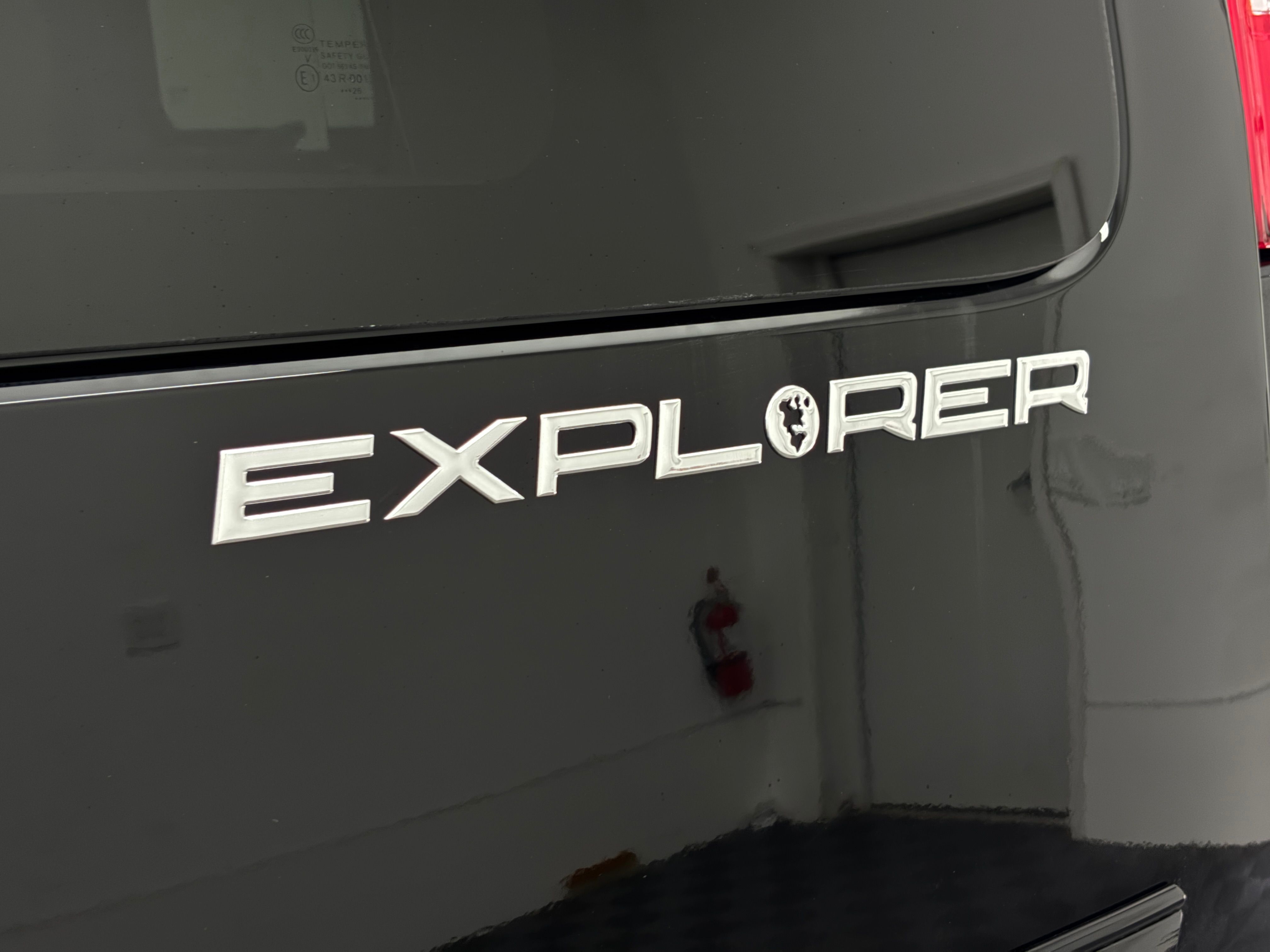 New 2026 Onyx Black GMC Explorer Limited SE image 58
