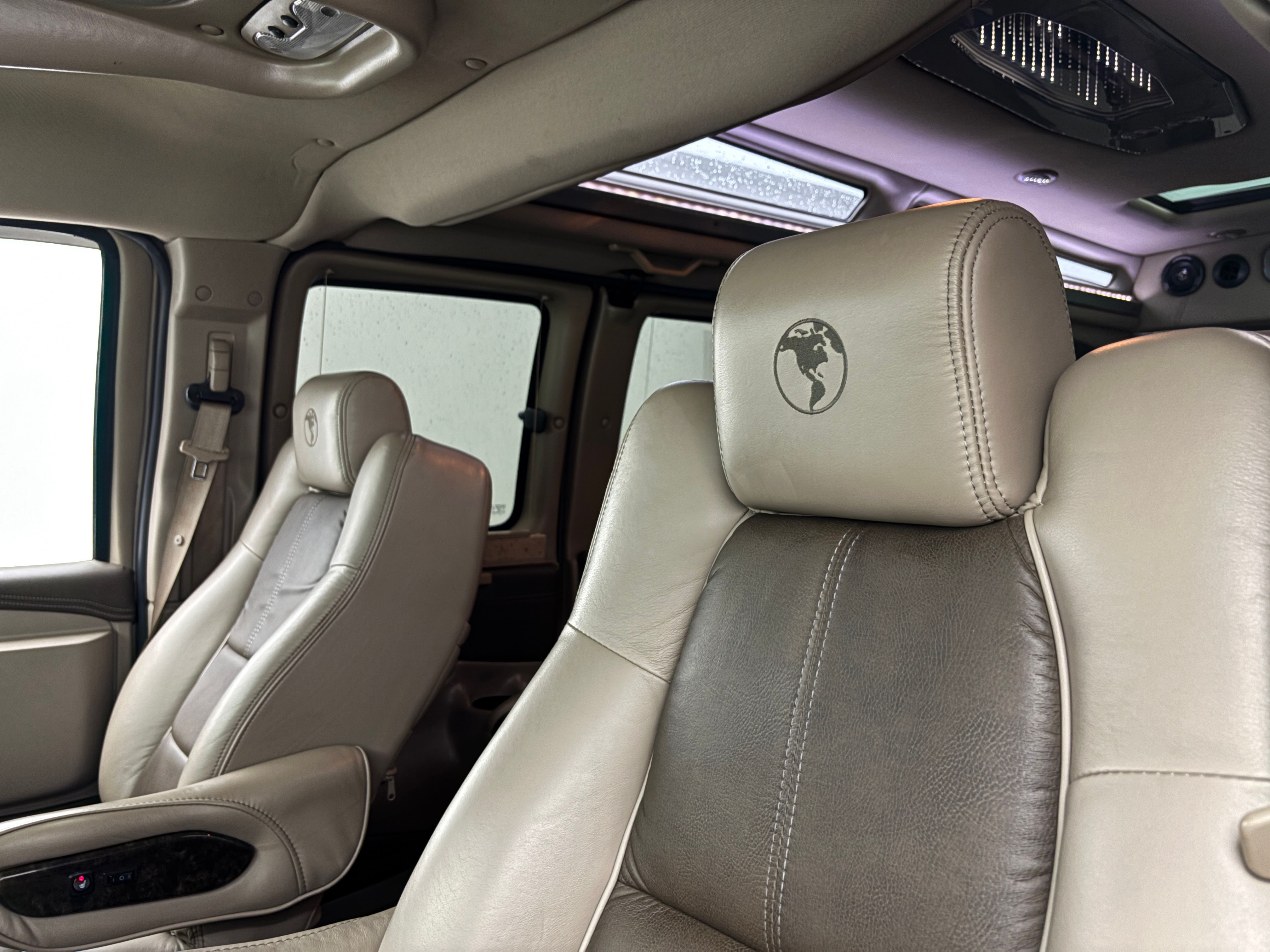 Used 2017 Brownstone Metallic Chevrolet Explorer Limited SE image 11