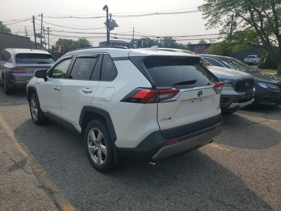 2020 Toyota RAV4 Hybrid Limited photo