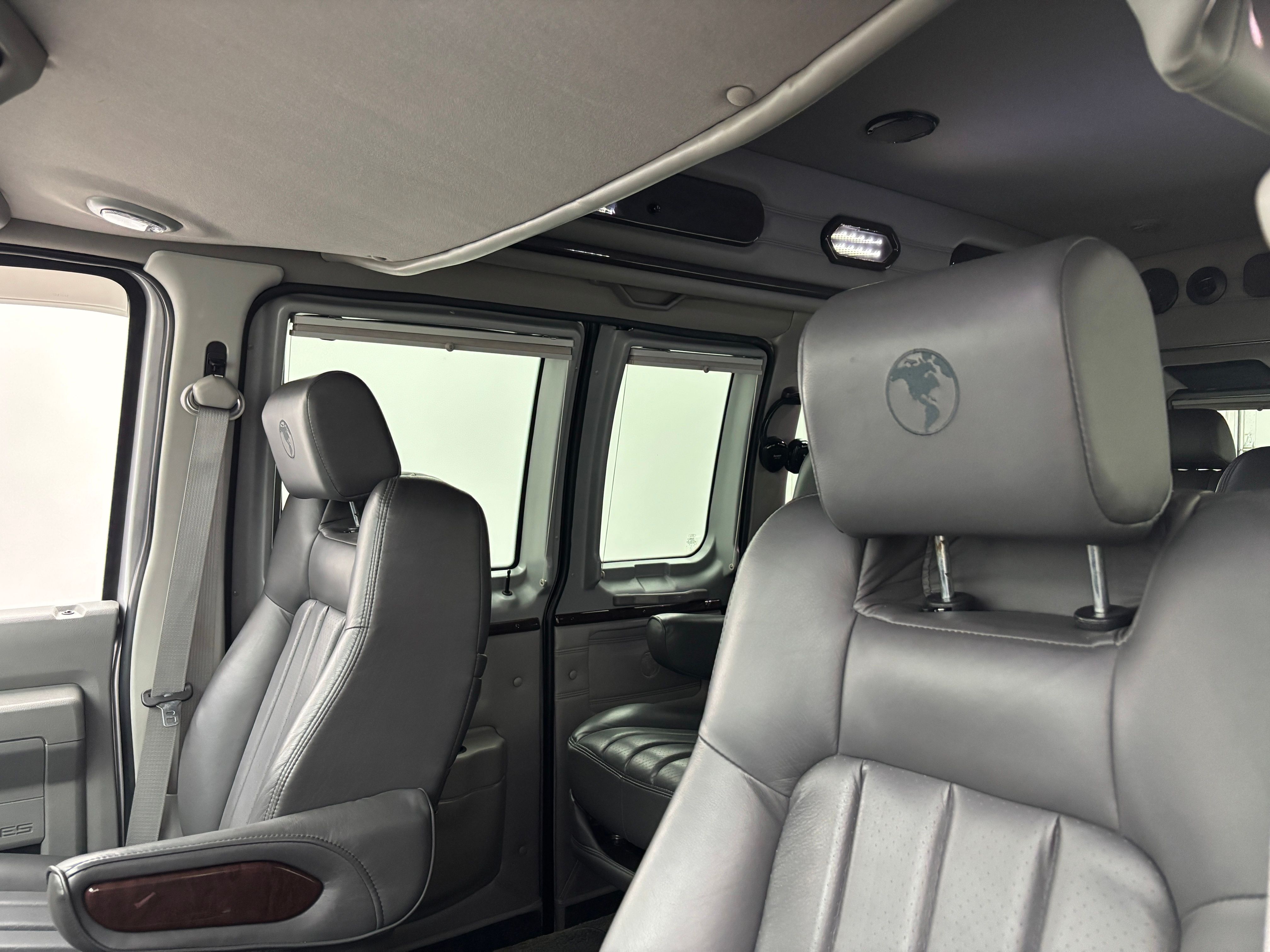 Used 2013 Ingot Silver Ford Explorer Limited SE image 20